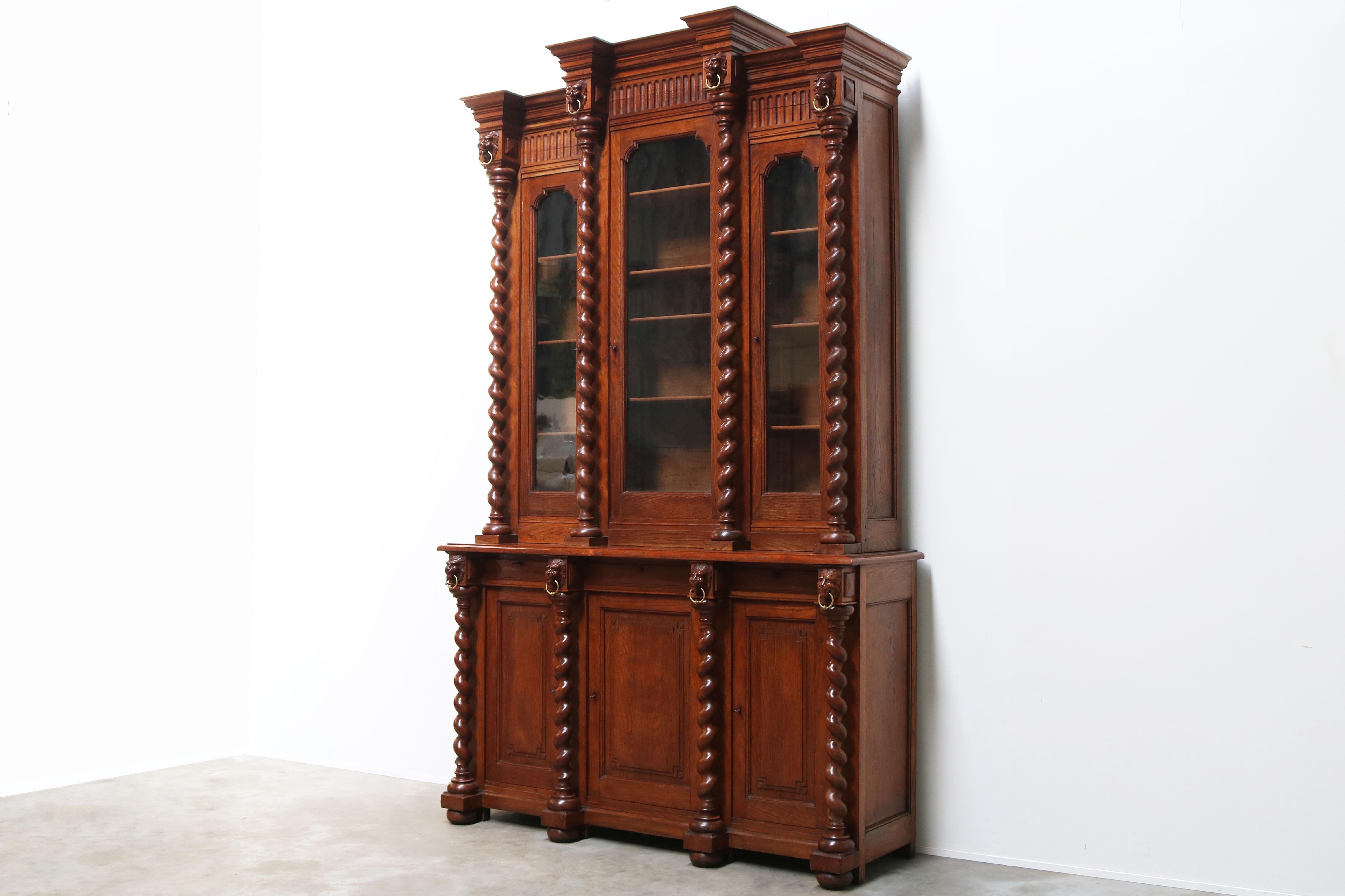 One of the most amazing pieces to ever leave our workshop! This French 19th century antique Renaissance Revival bookcase made out of solid European Oak.
We are proud to offer this piece. The bookcase has 8 amazing hand carved lion heads (around the