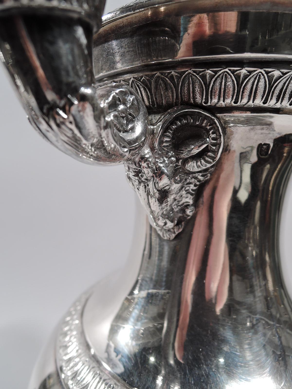 Großer antiker etruskischer Silber-Couchtisch aus der französischen Restauration (19. Jahrhundert) im Angebot