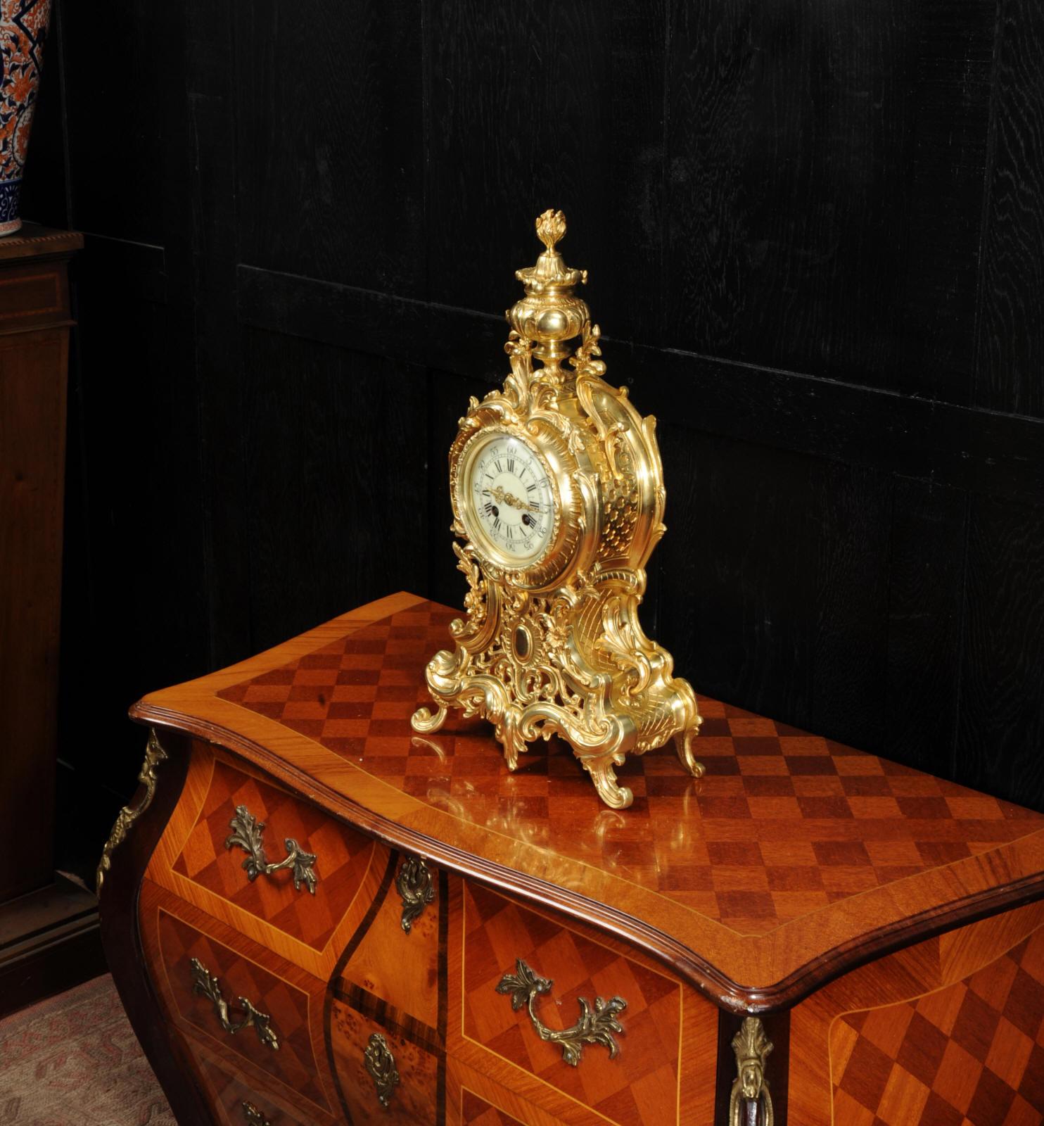 Grande horloge rococo française d'antiquités par A D Mougin 1