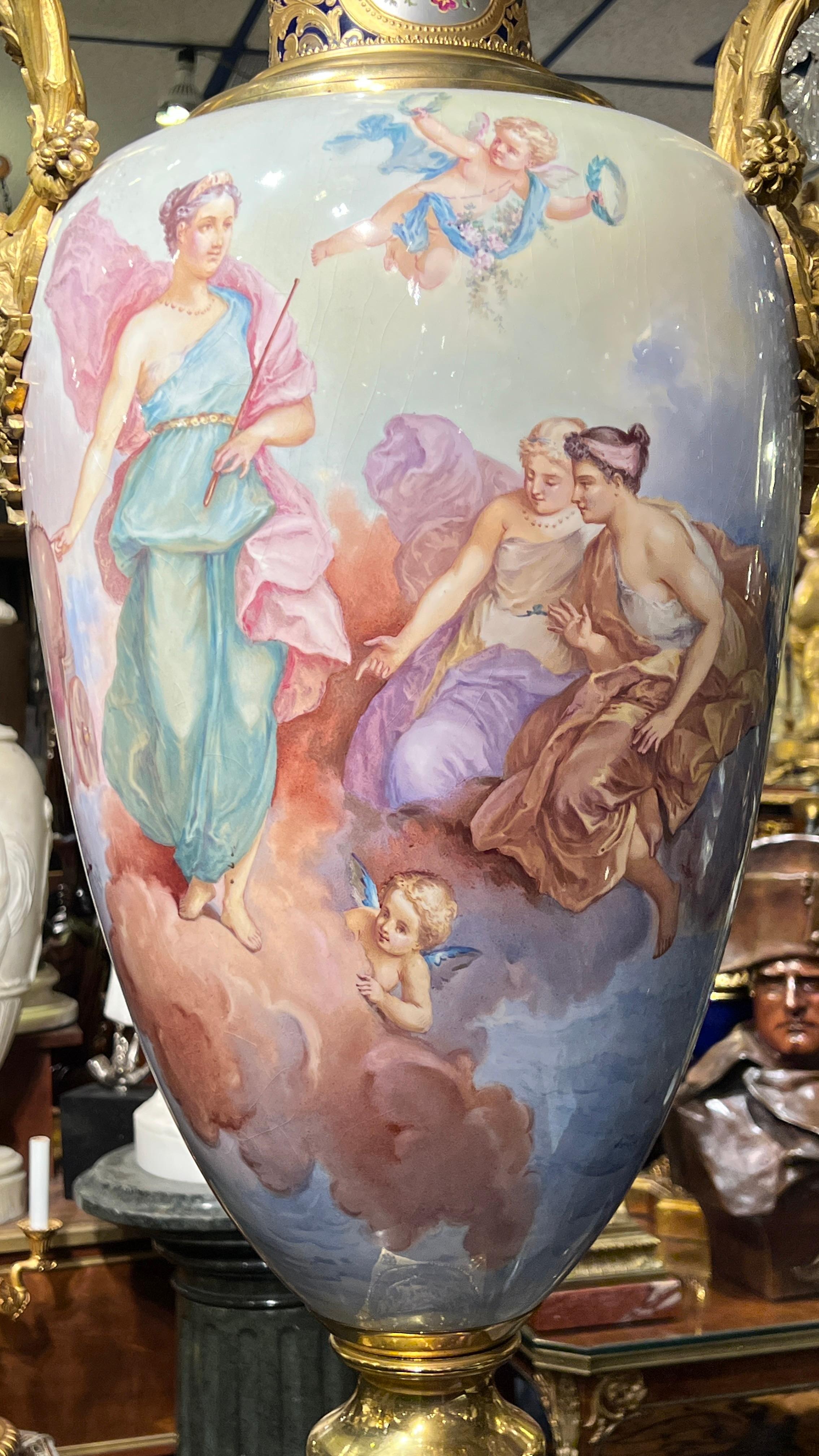 Large Antique French Sevres Style Gilt Bronze Mounted Porcelain Vase with Cover in vendita 2