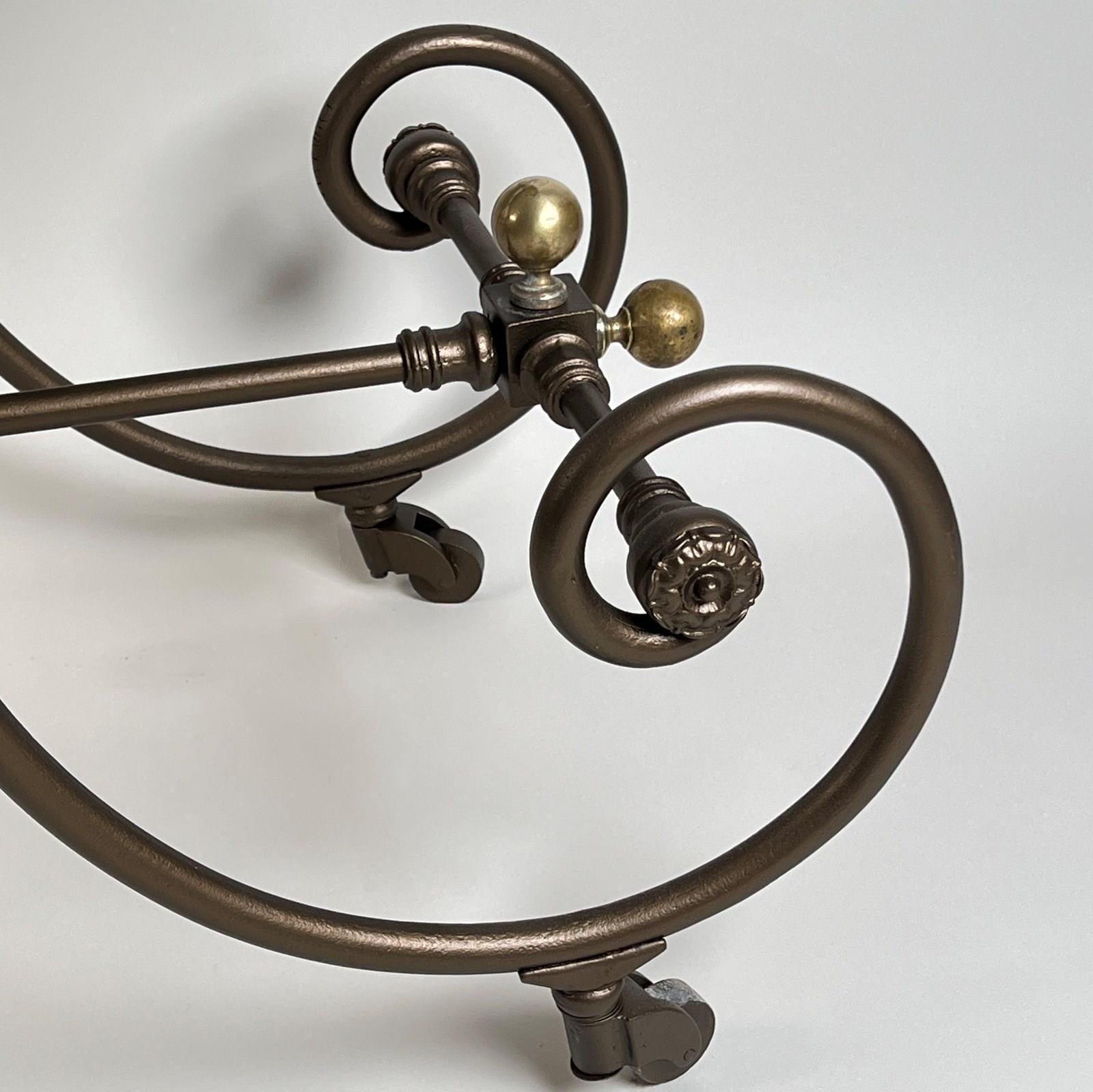 Grande table patinée ou console française ancienne en fer forgé et marbre Bon état - En vente à London, GB