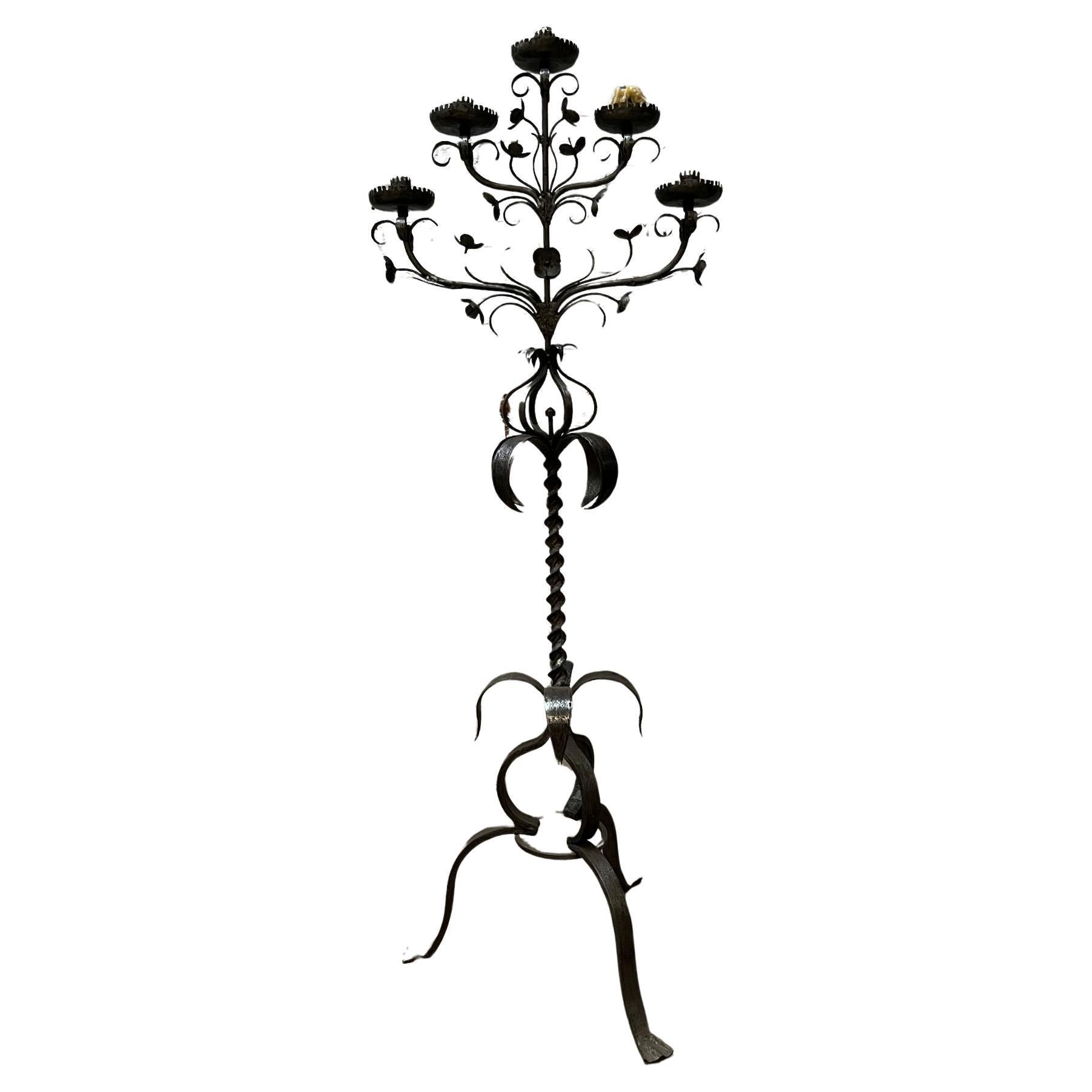 Grande lampadario francese in ferro battuto di Antique French