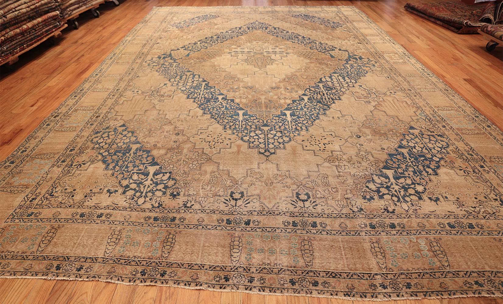 Large Antique Garden Design Kerman Persian Rug. Size 10 ft 7 in x 16 ft 6 in 3