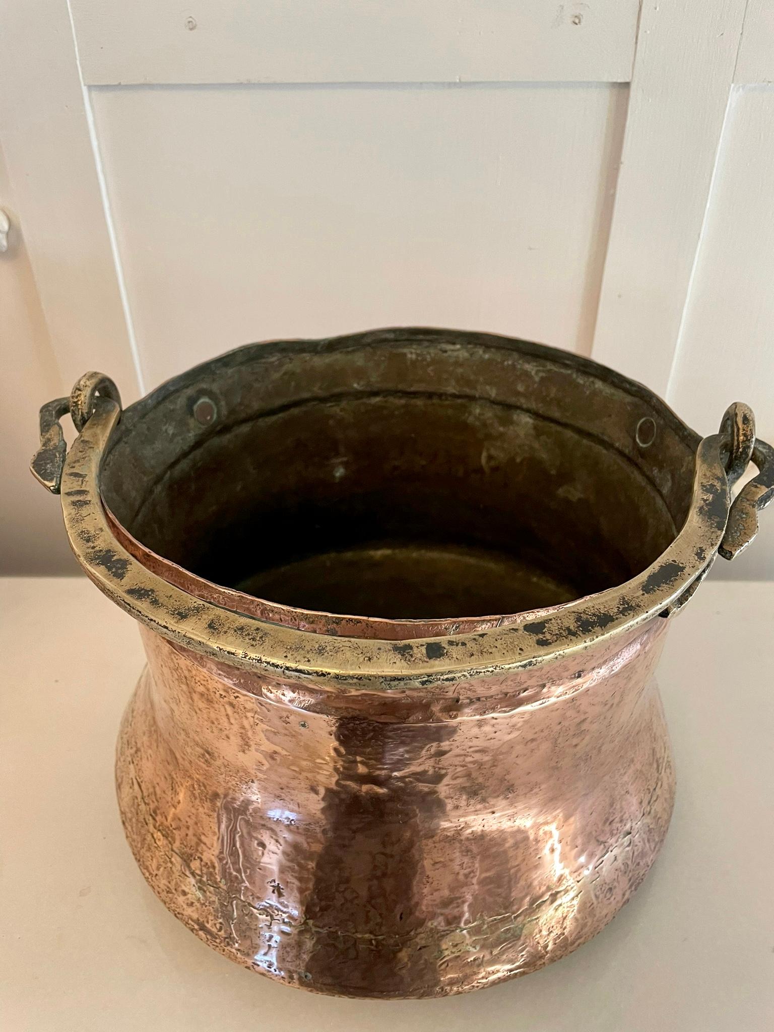 English Large Antique George III Quality Copper Shaped Pot