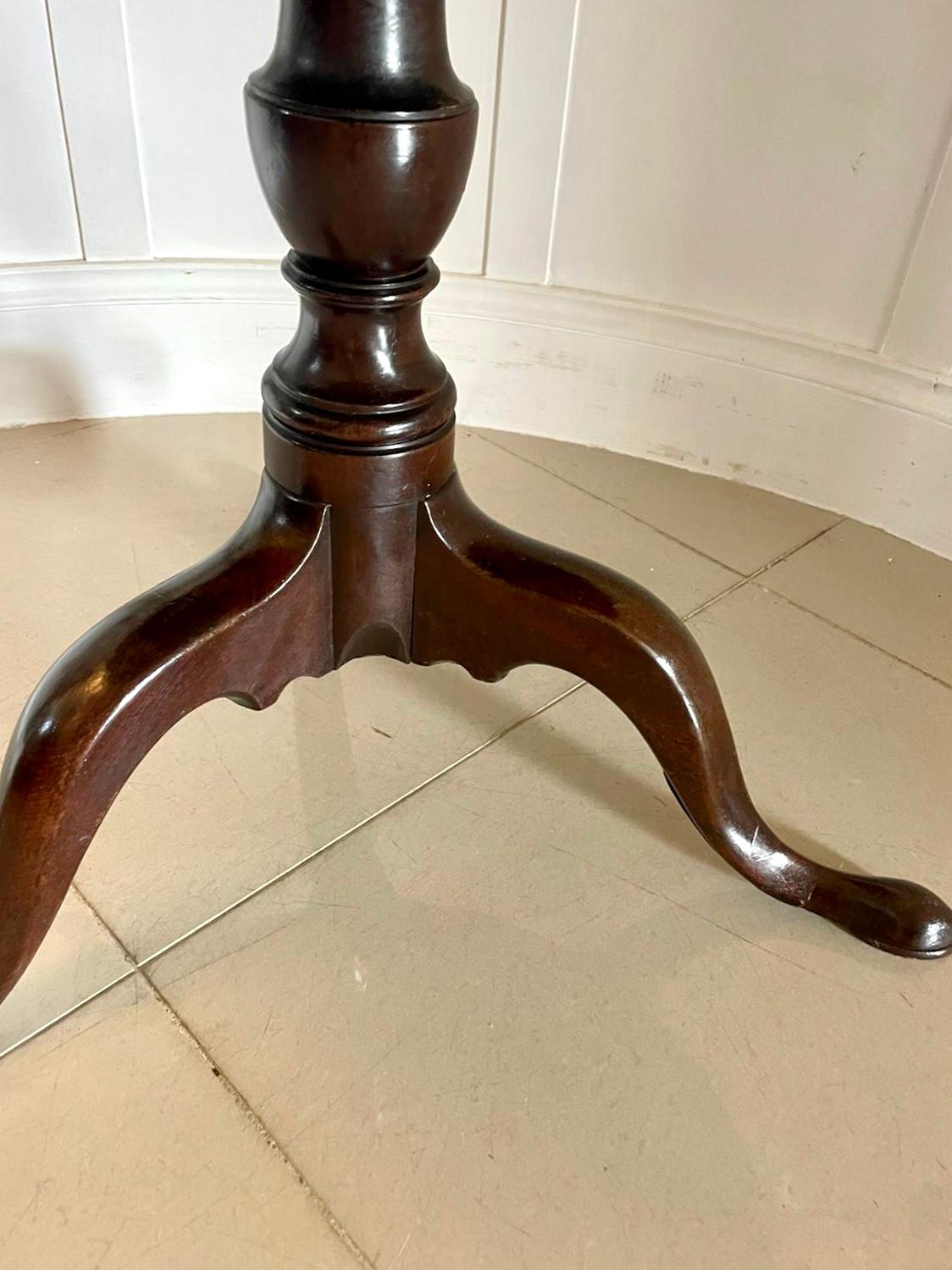 Large Antique George III Quality Mahogany Tripod Table  For Sale 1