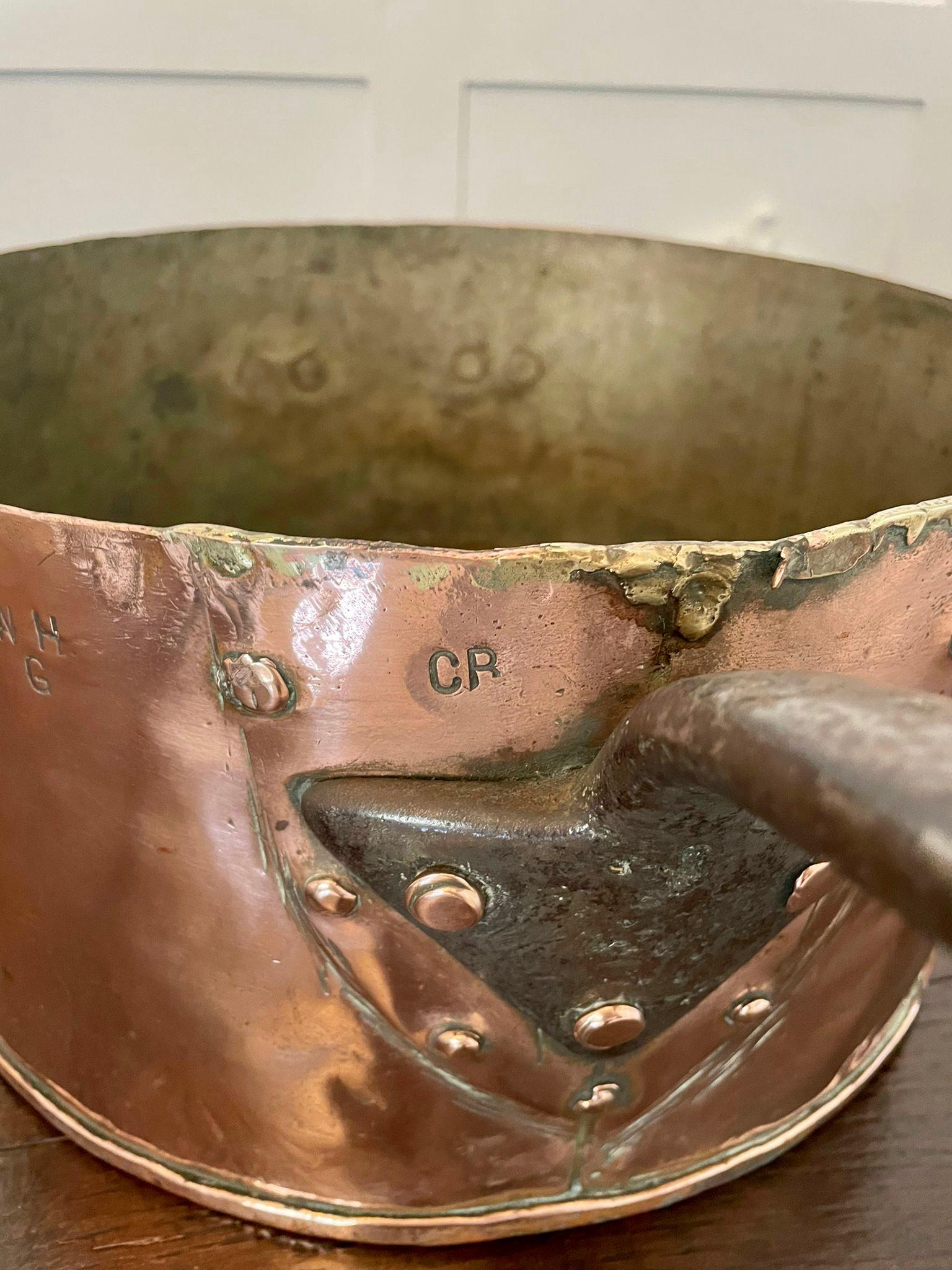 Große große antike George III Qualität Kupfer Saucepan gestempelt Lippenstifte im Angebot 5