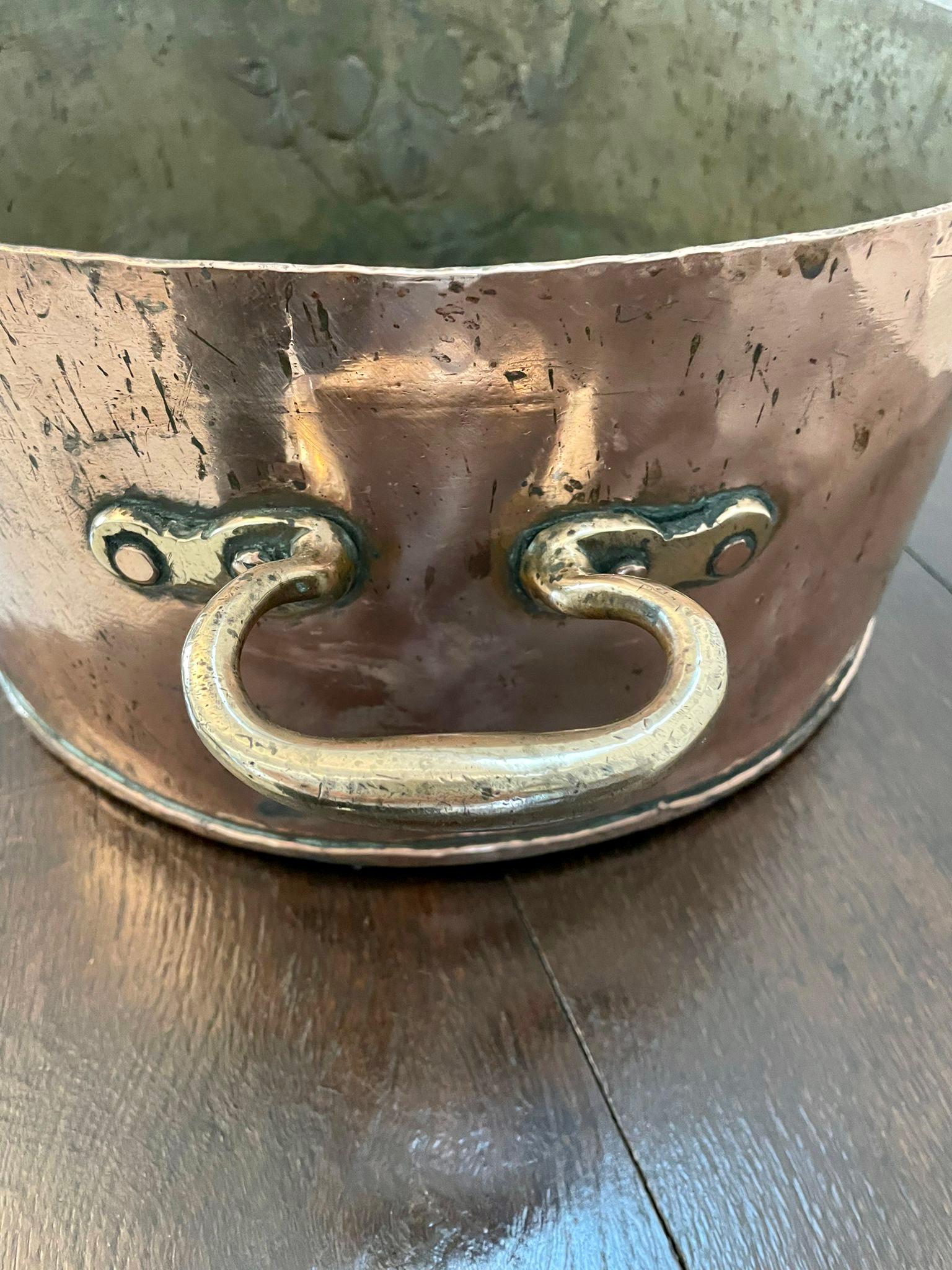 Große große antike George III Qualität Kupfer Saucepan gestempelt Lippenstifte im Angebot 3
