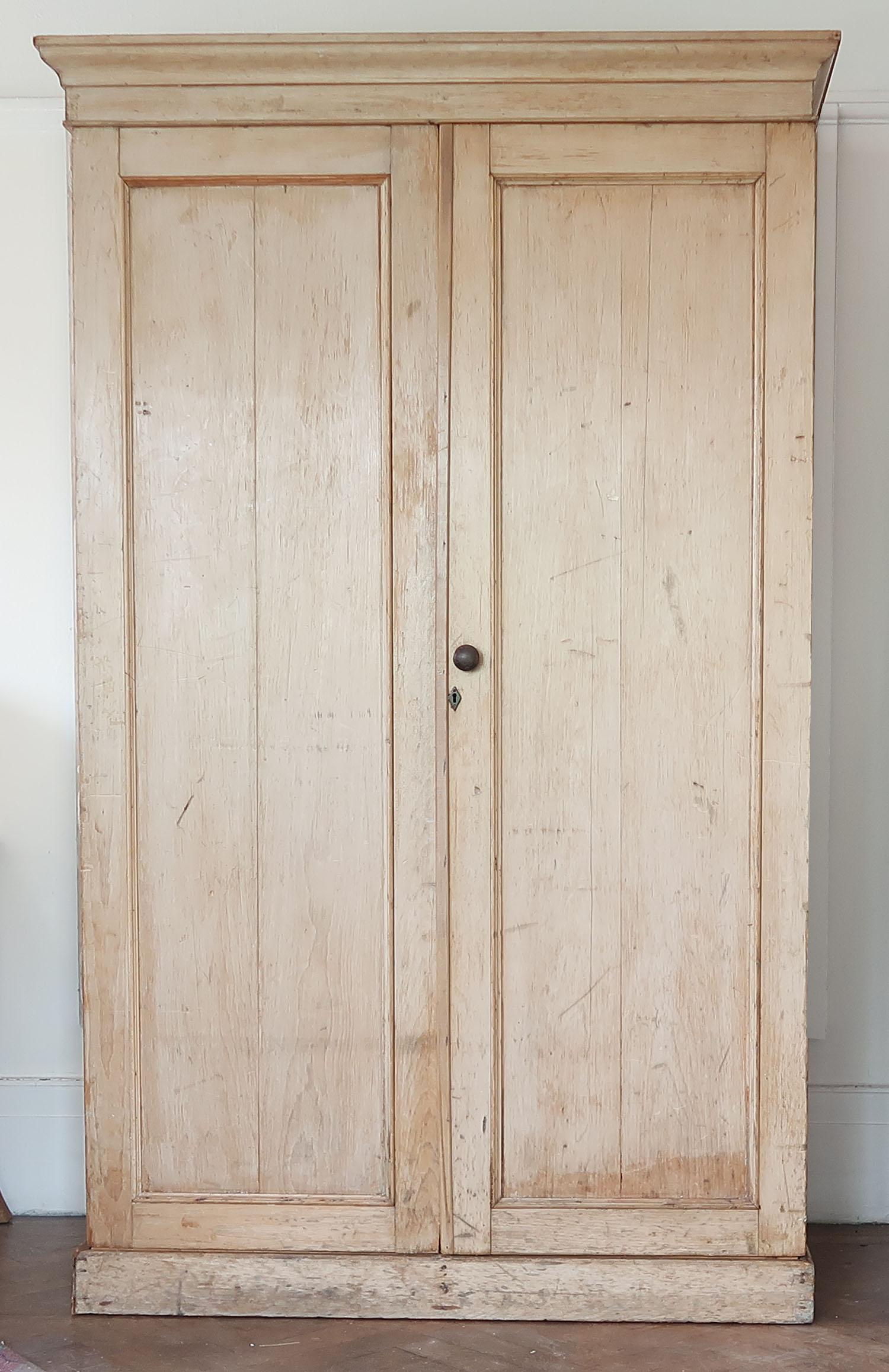 Wonderful architectural fitted wardrobe.

Great colour.

I particularly like the simplicity of this piece

Original drawers all present and round hanging rail

Apart from wear and tear expected from a piece of this age I want to point out 3