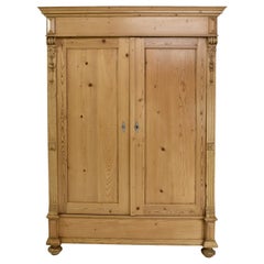 Large Antique German Gründerzeit Pine Armoire, w/ Interior Shelves & Hanging Bar