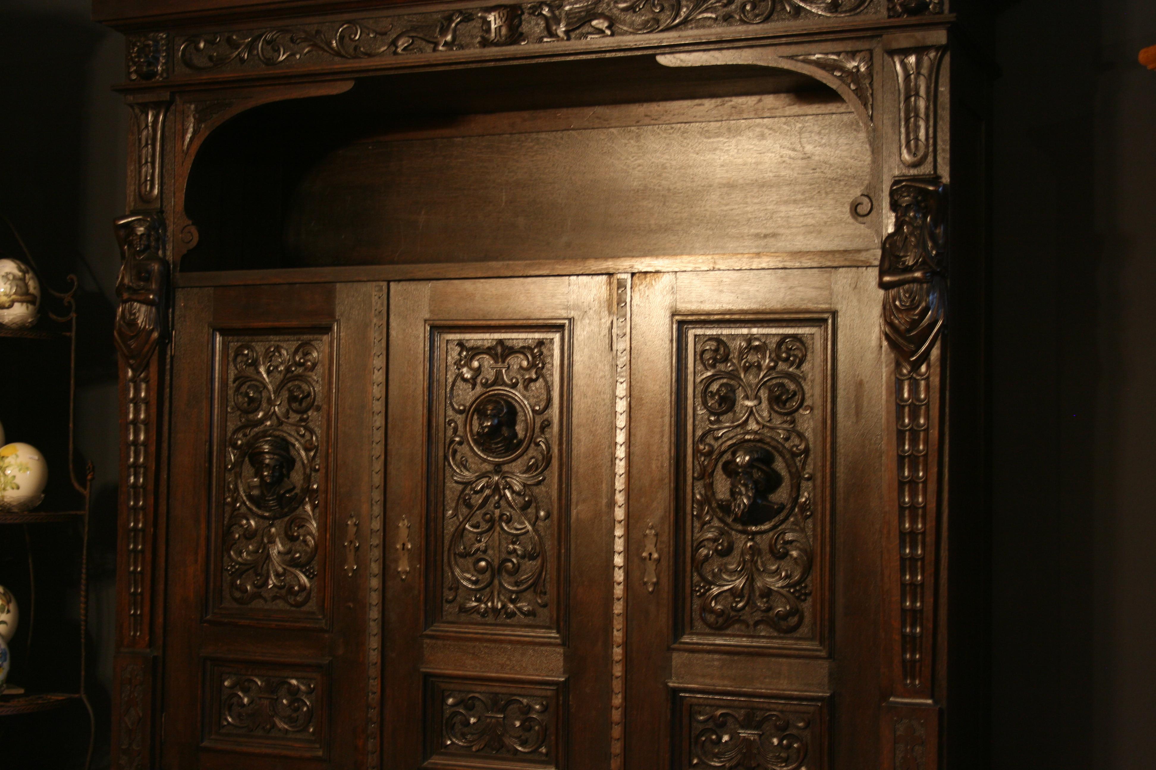 Large Antique German Historicism Oak Cupboard, circa 1880 4