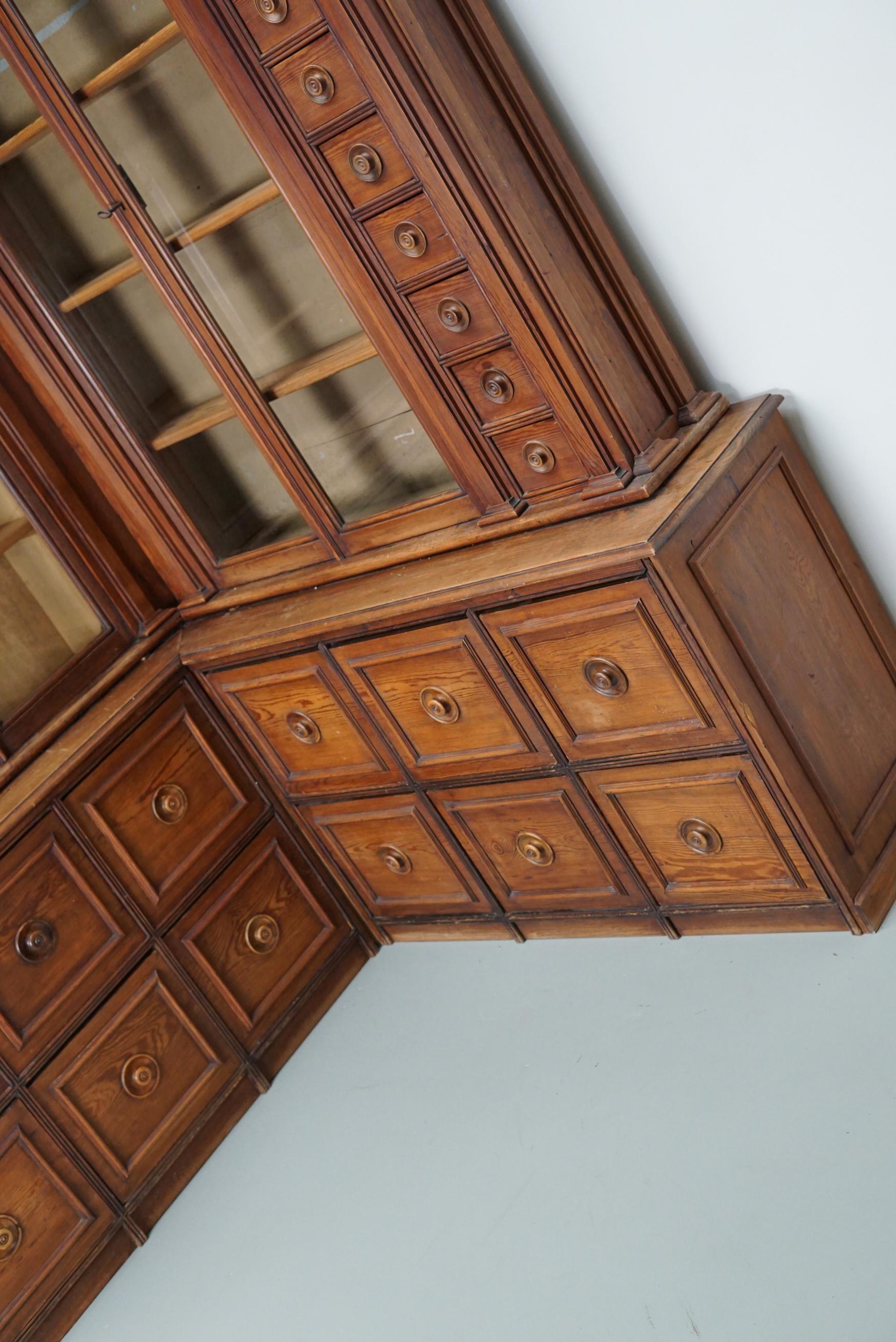 Early 20th Century Large Antique German Pitch Pine Corner Apothecary Cabinet / Vitrine ca 1900s For Sale