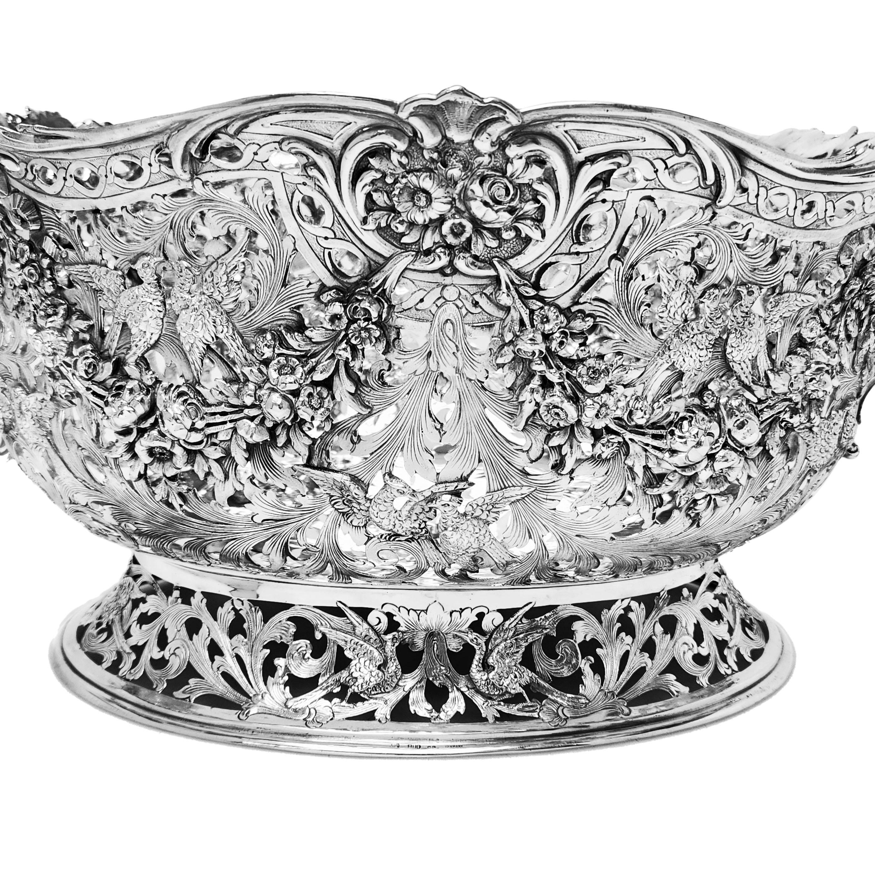 Large Antique German Silver & Glass Centrepiece Dish c. 1890 For Sale 1