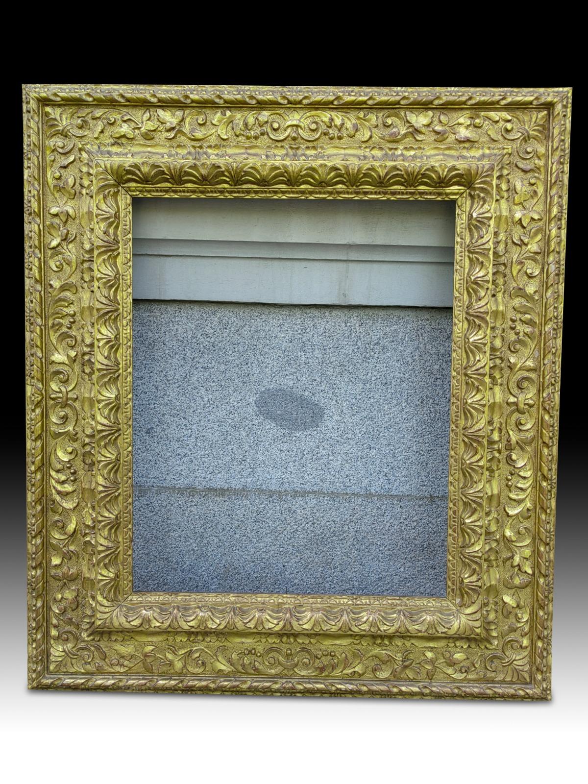 Large Antique Gilded Frame Began 20th Century In Good Condition For Sale In Madrid, ES