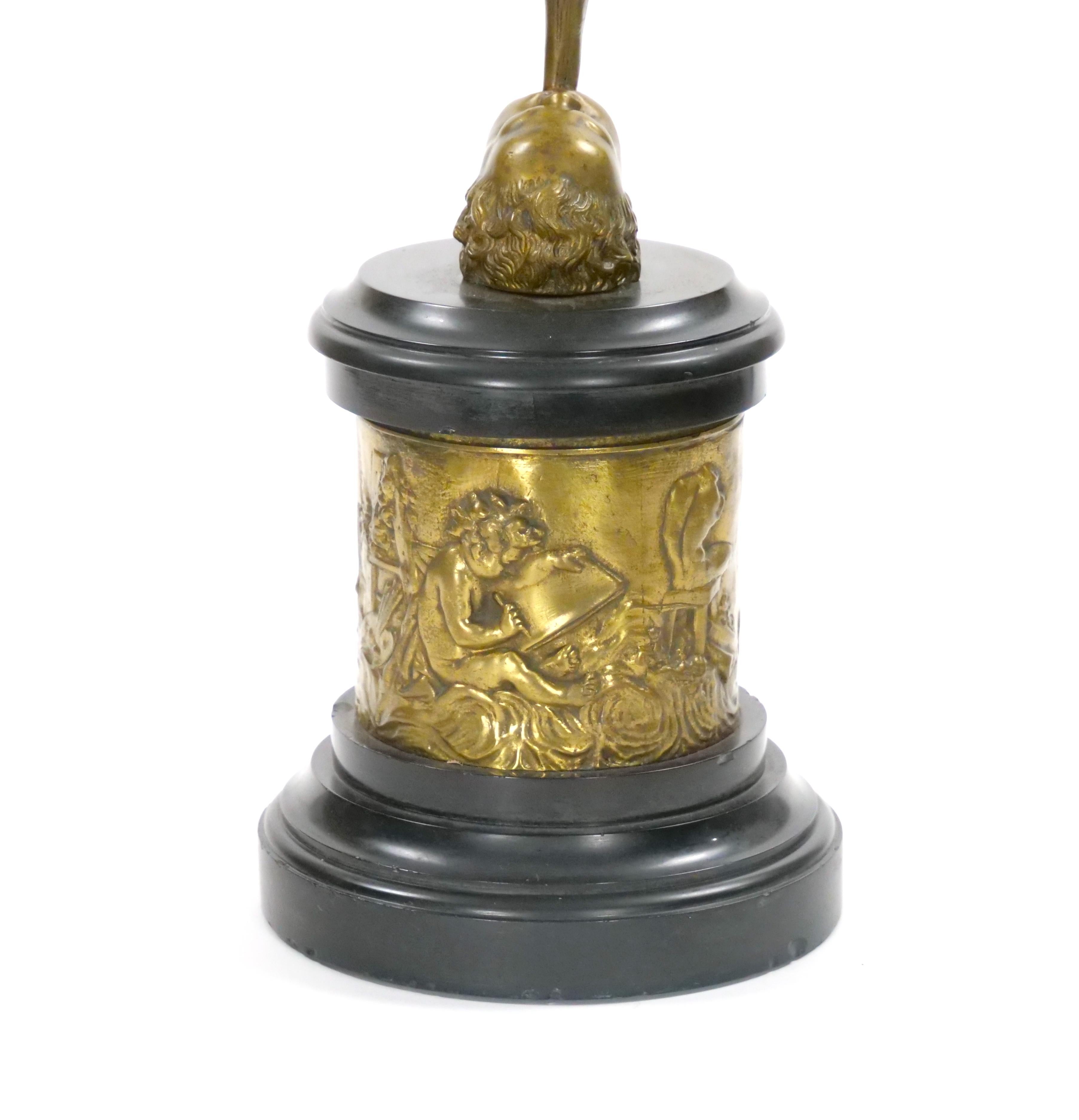 Gran escultura antigua de bronce dorado/ Diosa romana Fortuna, según Giambologna en venta 7