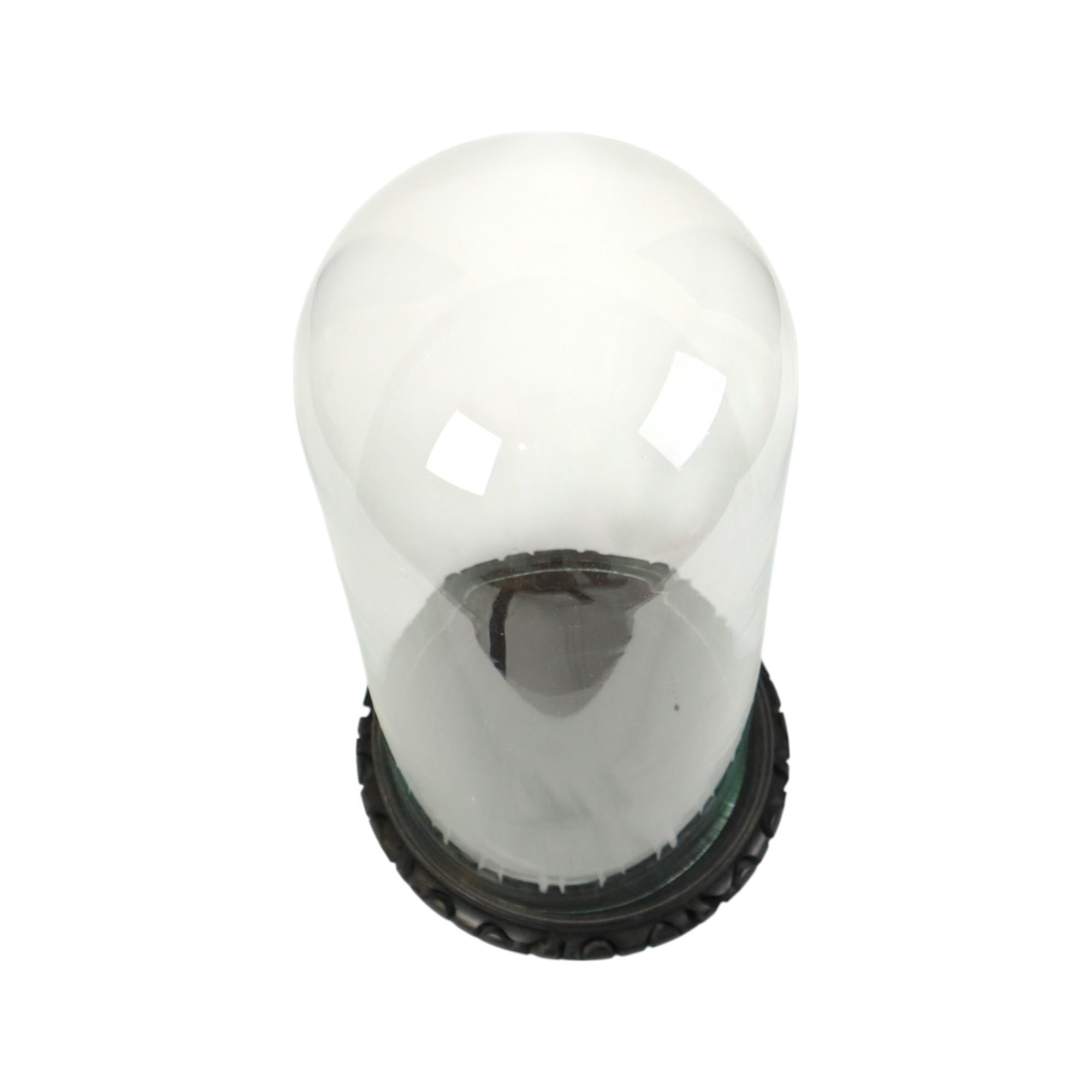 Gran Globo Cúpula de Cristal Antiguo Soplado a Boca Base de Madera Asiática en venta 4