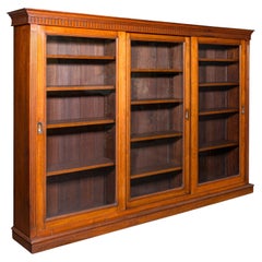 Grande bibliothèque ancienne vitrée, vitrine de bibliothèque en noyer anglais, victorienne
