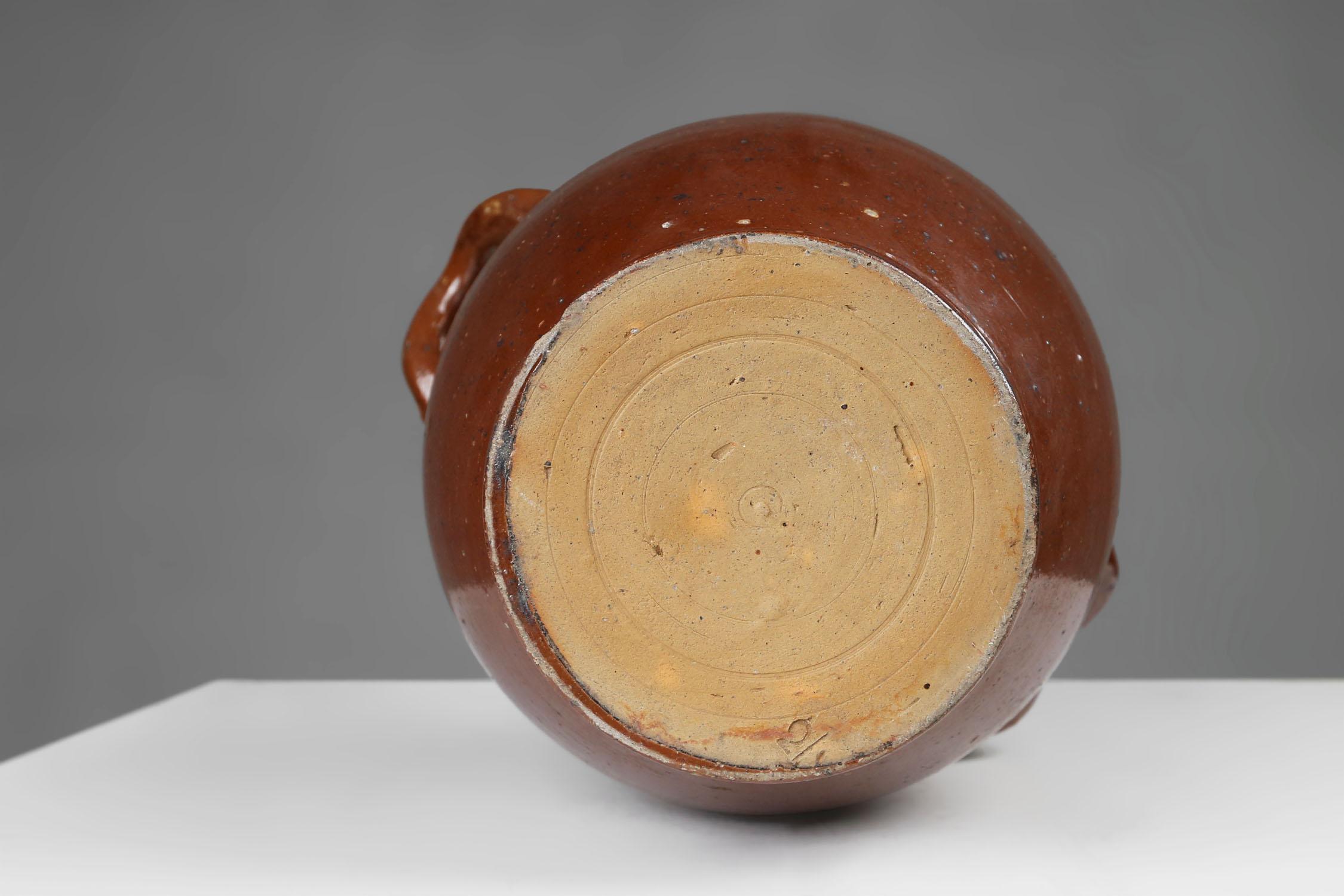 XVIIIe siècle et antérieur Grand pot antique en céramique brune émaillée, Belgique, 1800 en vente