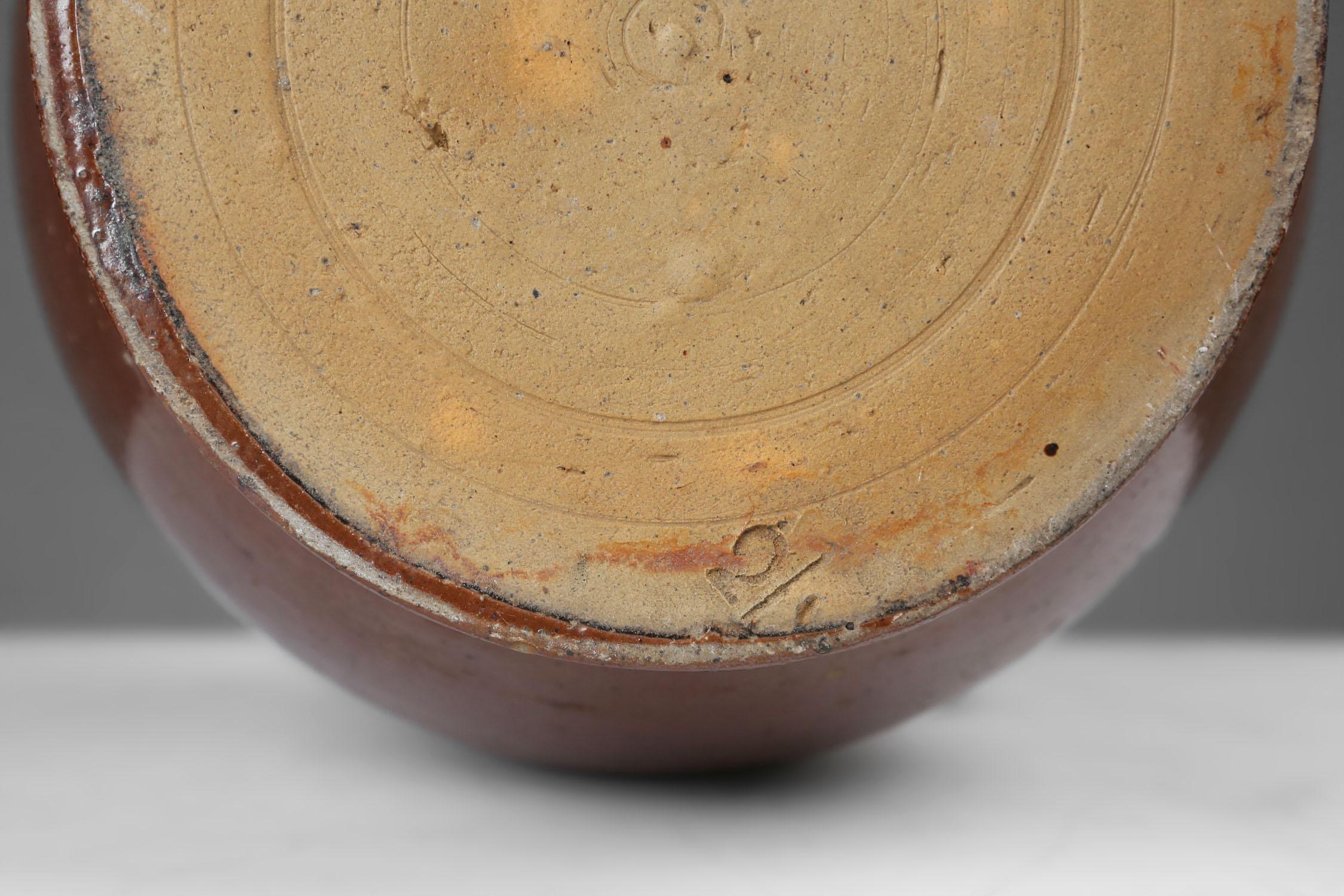 Céramique Grand pot antique en céramique brune émaillée, Belgique, 1800 en vente