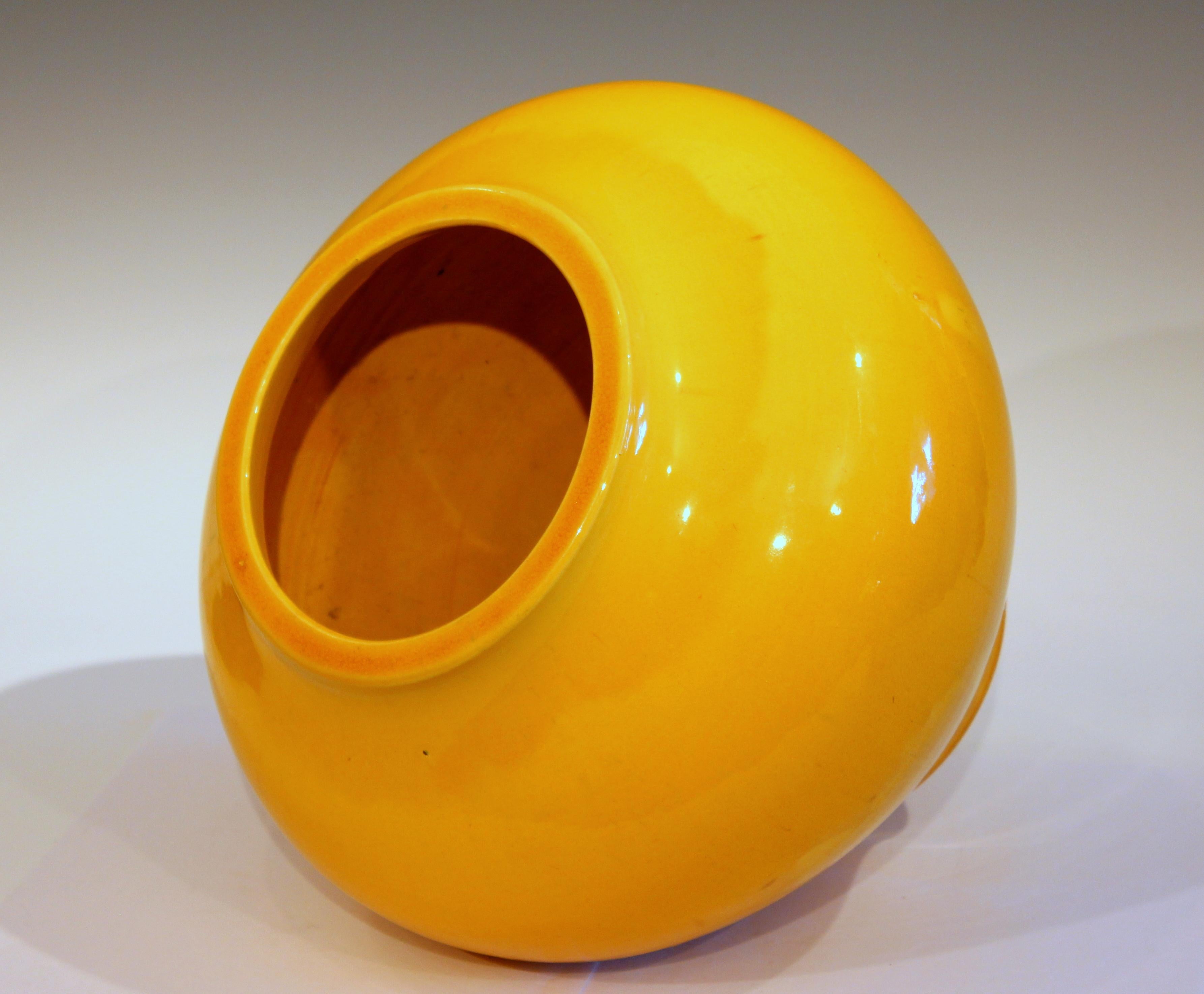 Japanese Large Antique Golden Yellow Awaji Pottery Crackle Glaze Hu Form Vase