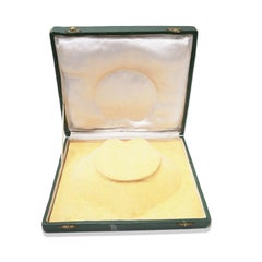Grand coffret de présentation pour collier vert ancien, CIRCA 1900