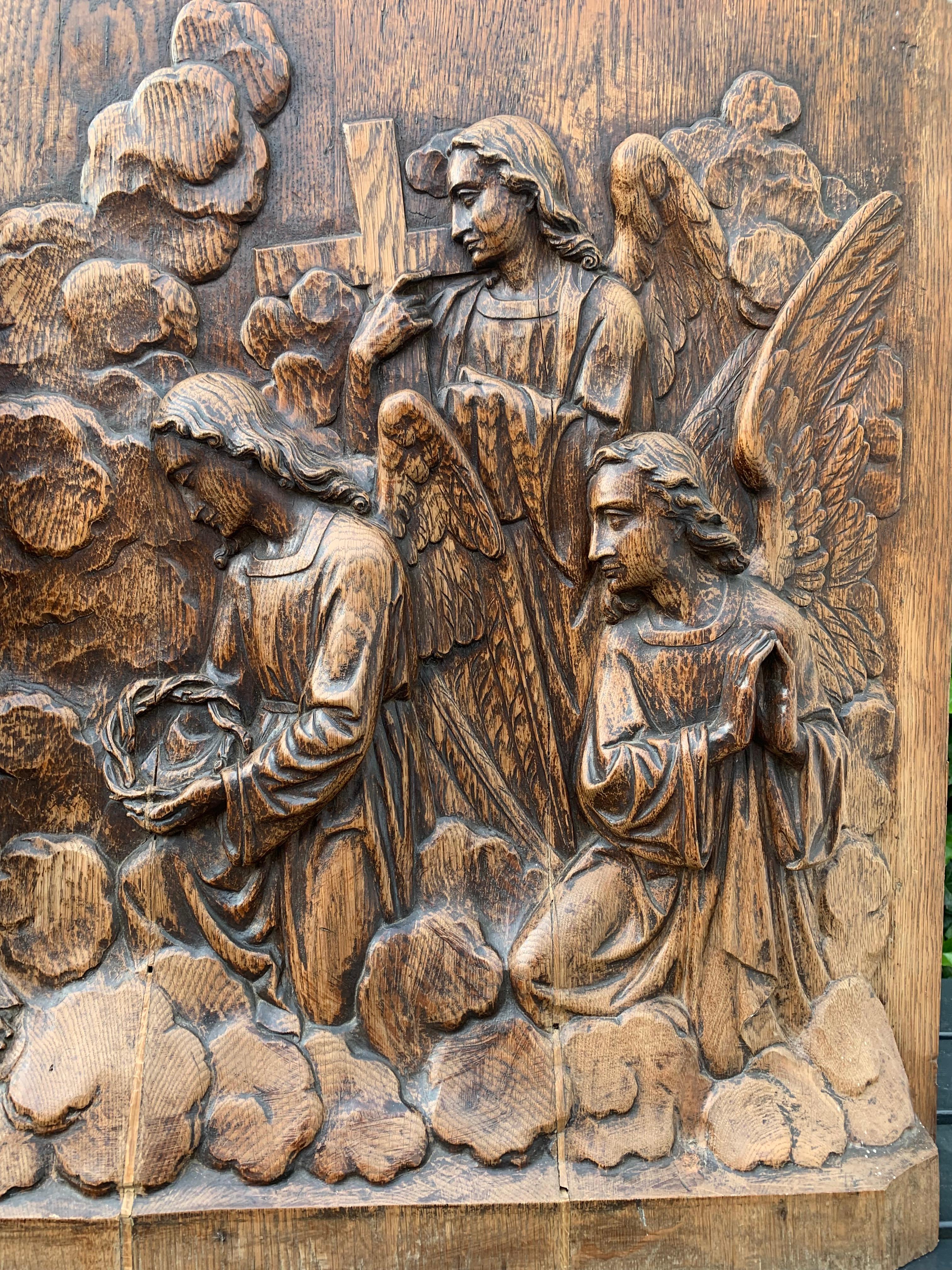 Große handgeschnitzte antike Skulptur der Apparition von Jesus an die St. Margaret Mary im Angebot 11