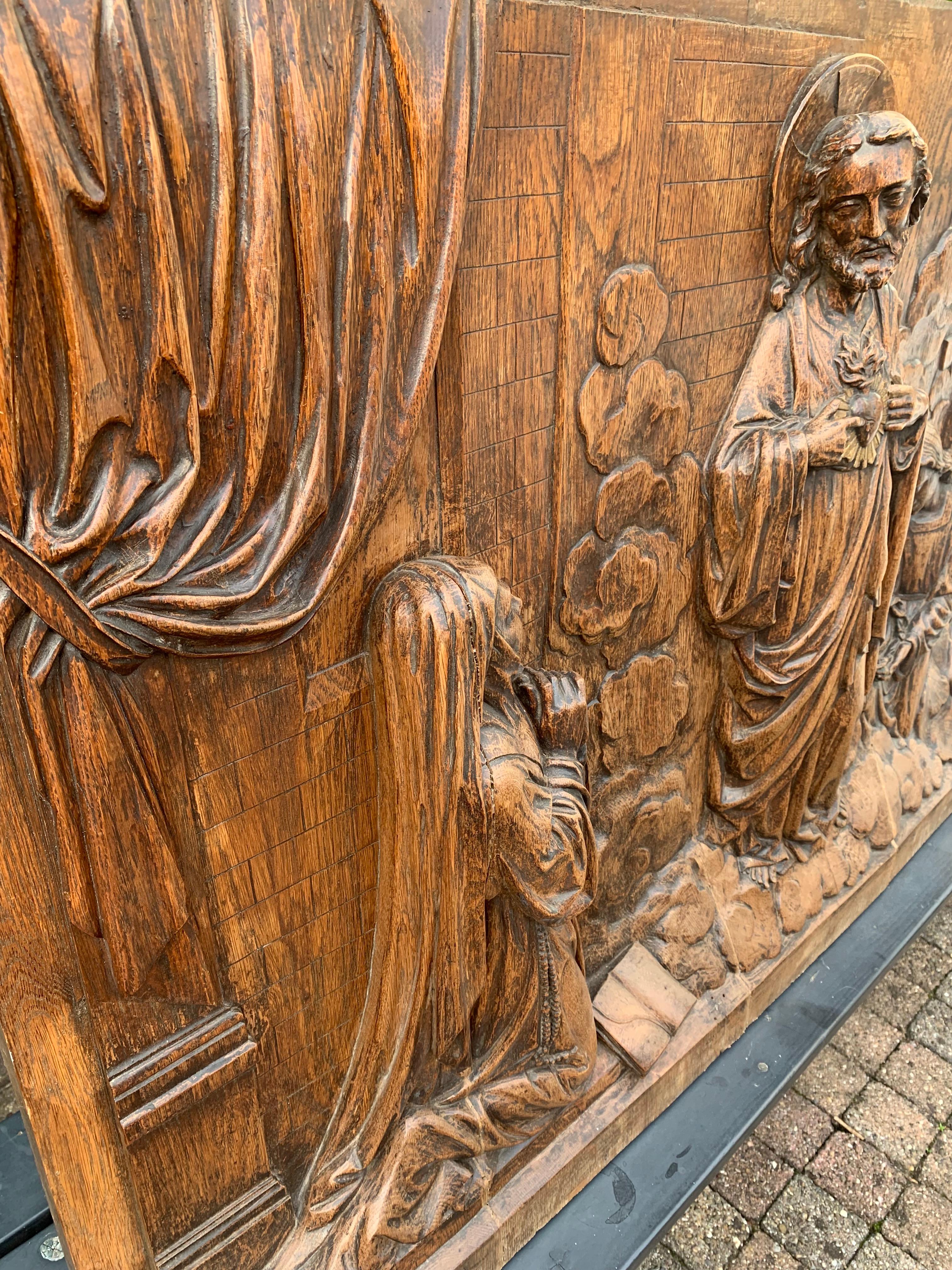 Large Hand Carved Antique Sculpture of Apparition of Jesus to St. Margaret Mary In Good Condition For Sale In Lisse, NL