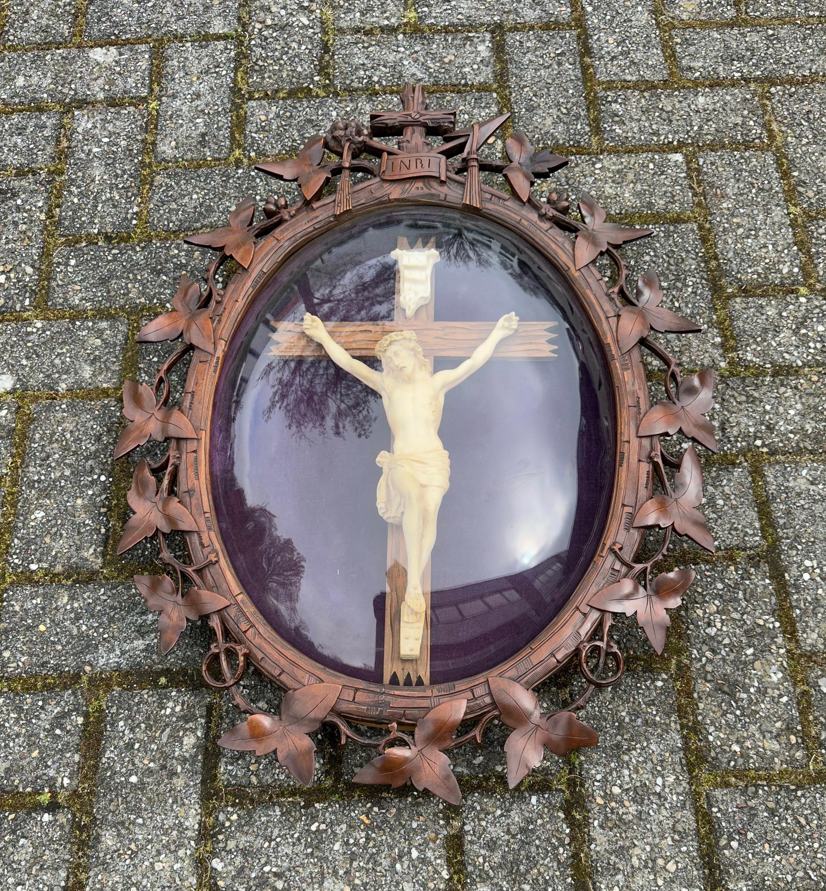 Large Antique Hand Carved Wood Black Forest Wall Plaque W. Crucifix Behind Glass For Sale 10