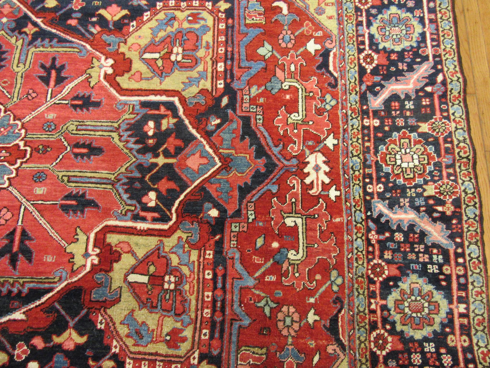 Large 10 x 13 Antique Hand Knotted Red wool Persian Heriz Rug In Good Condition For Sale In Atlanta, GA