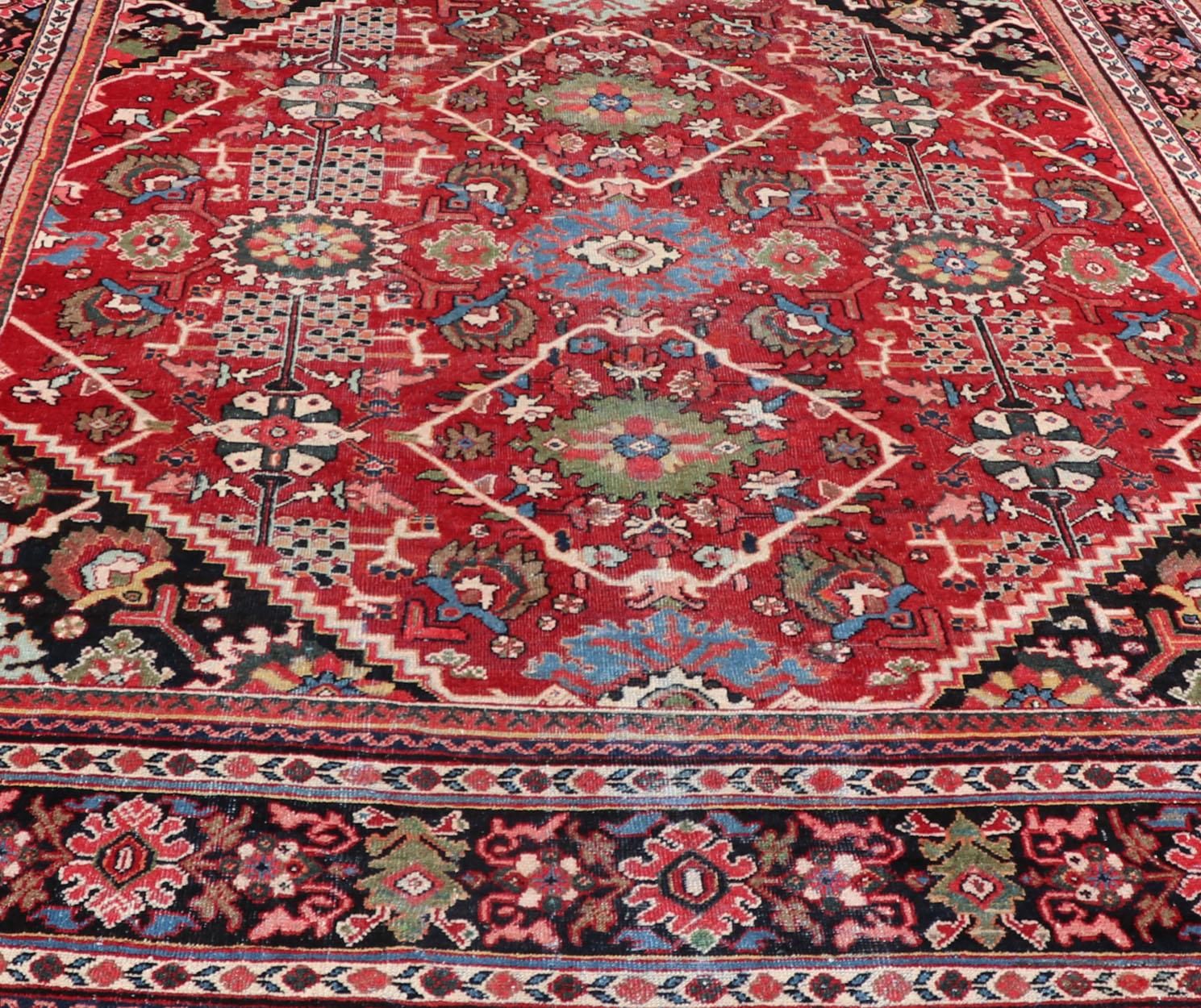 Large Antique Hand Knotted Persian Sultanabad-Mahal Rug with Medallion Design For Sale 6