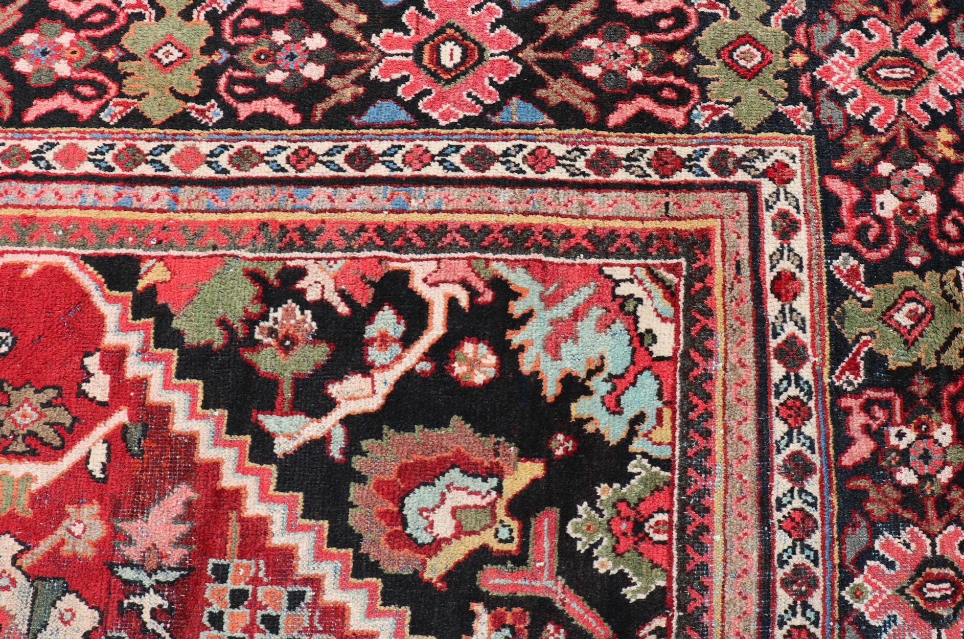 Großer antiker handgeknüpfter persischer Sultanabad-Mahal-Teppich mit Medaillonmuster im Angebot 9