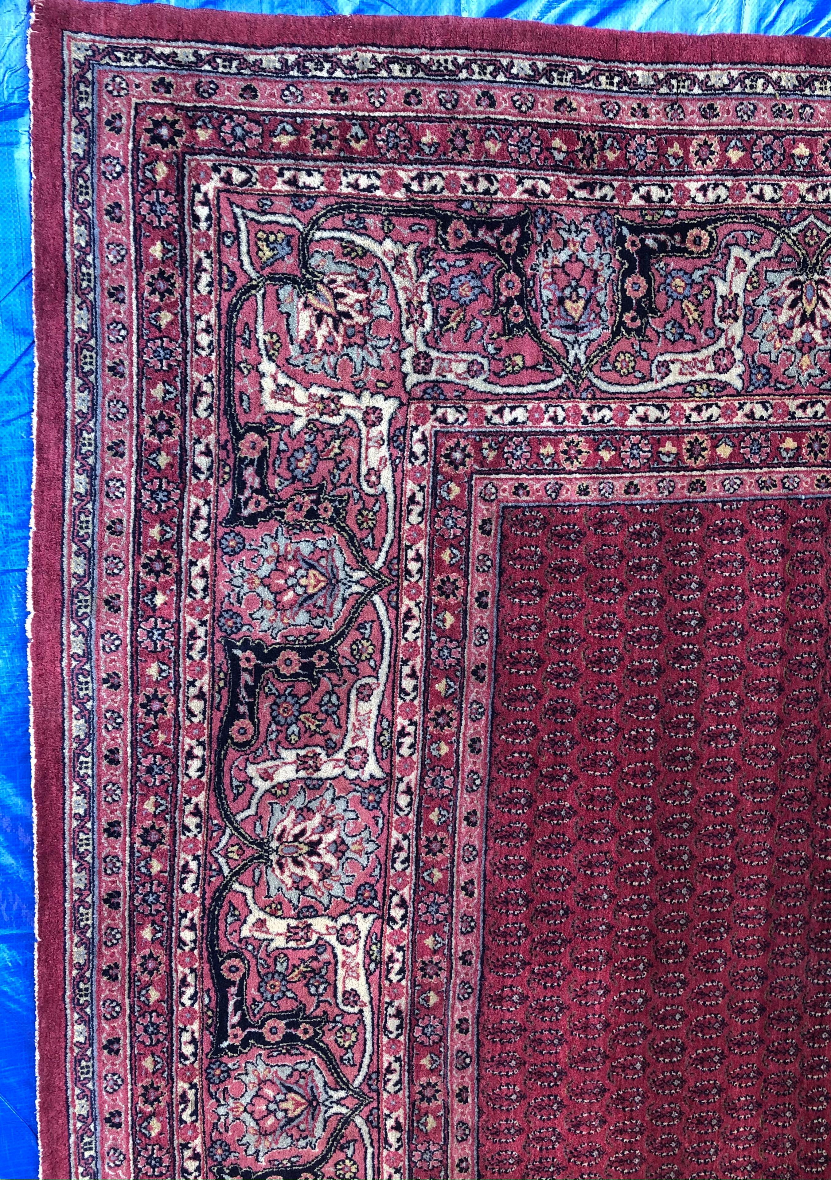 Großer antiker handgeknüpfter Senneh-Teppich aus Seide und Wolle im Angebot 1