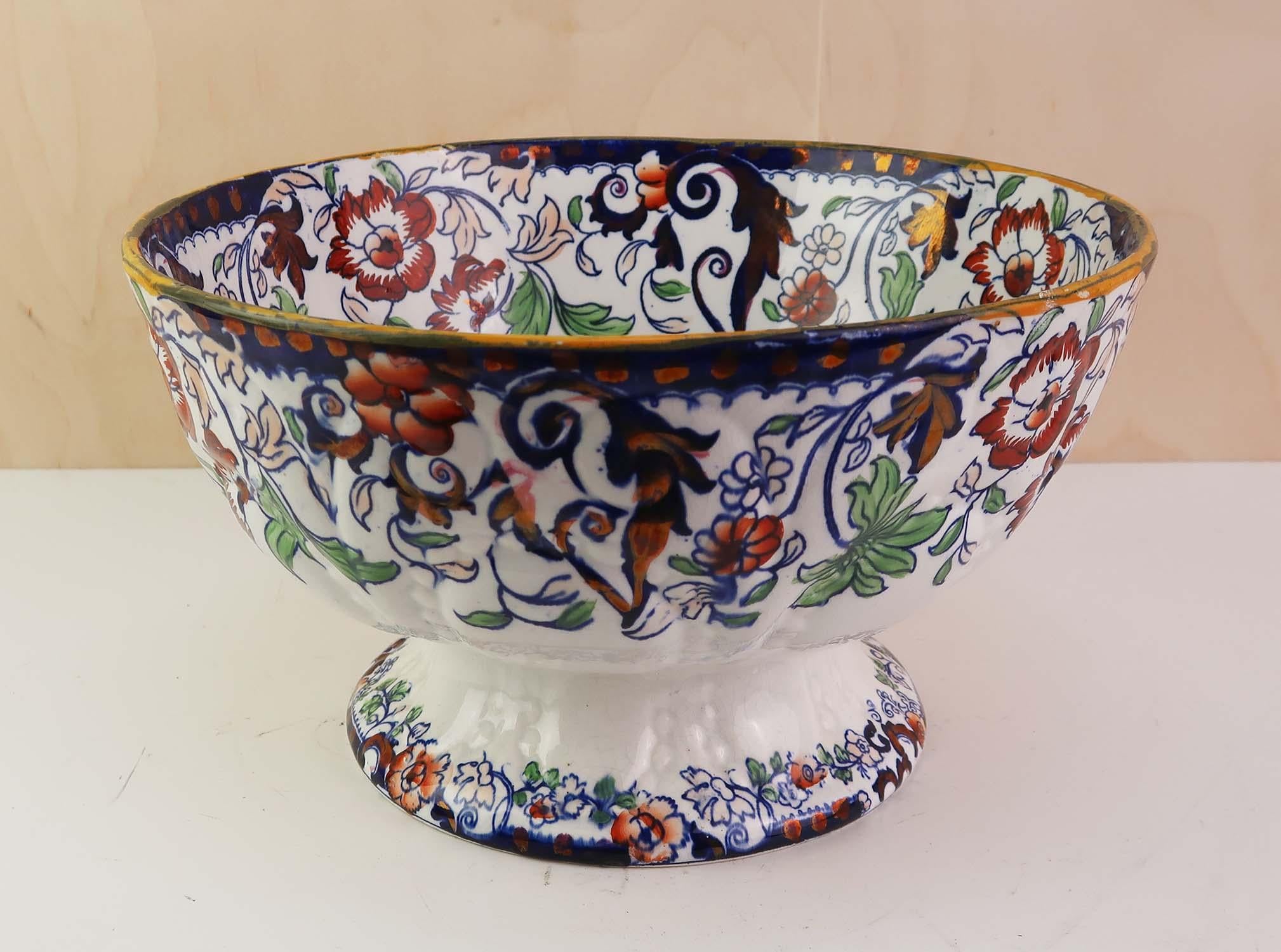 Anglais Grand bol ancien en poterie de pierre de fer peinte à la main. A.C.C. C.1860 en vente