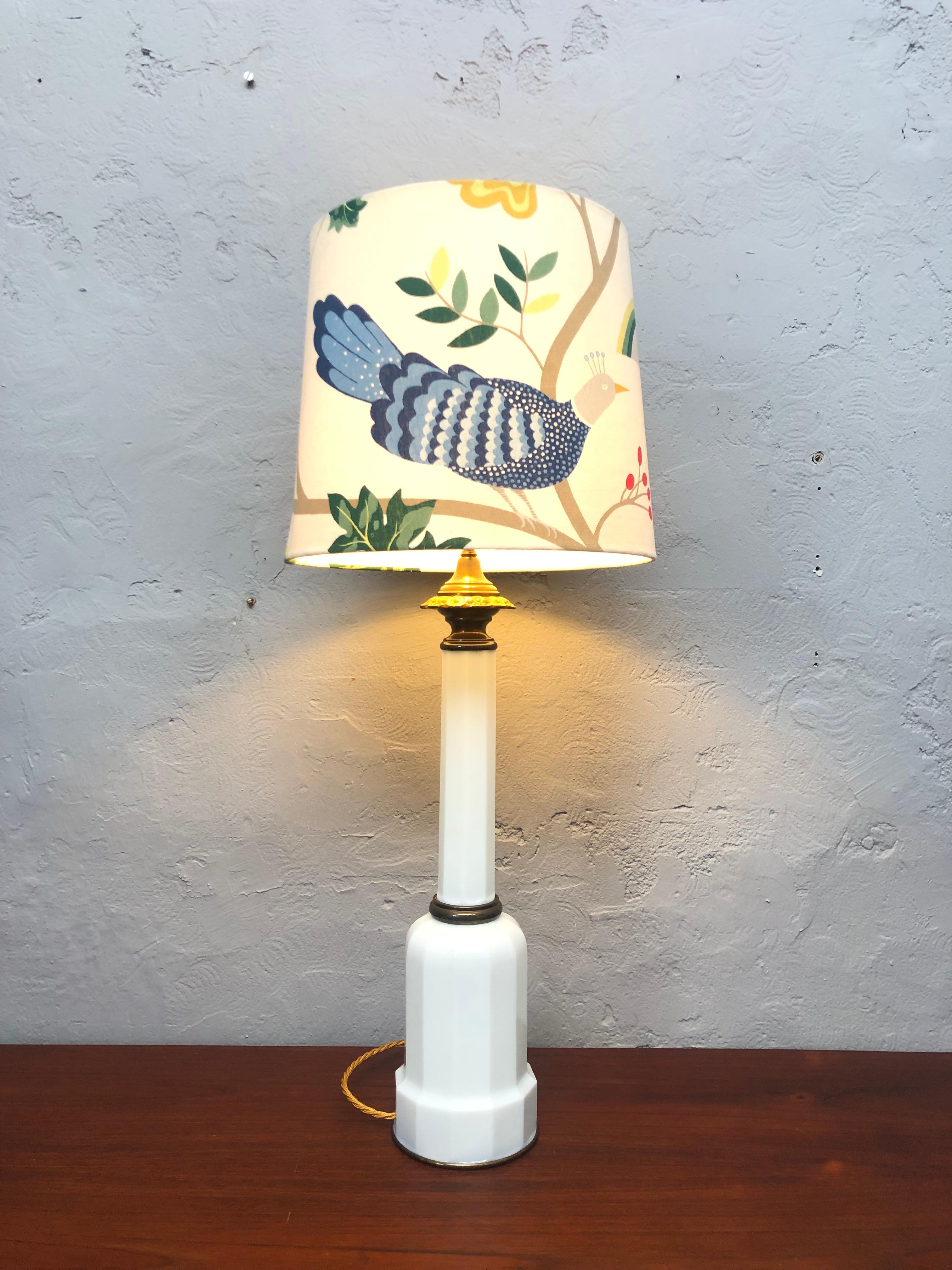 Large Antique Heiberg Opaline Glass Table Lamp from the 1920s For Sale 7