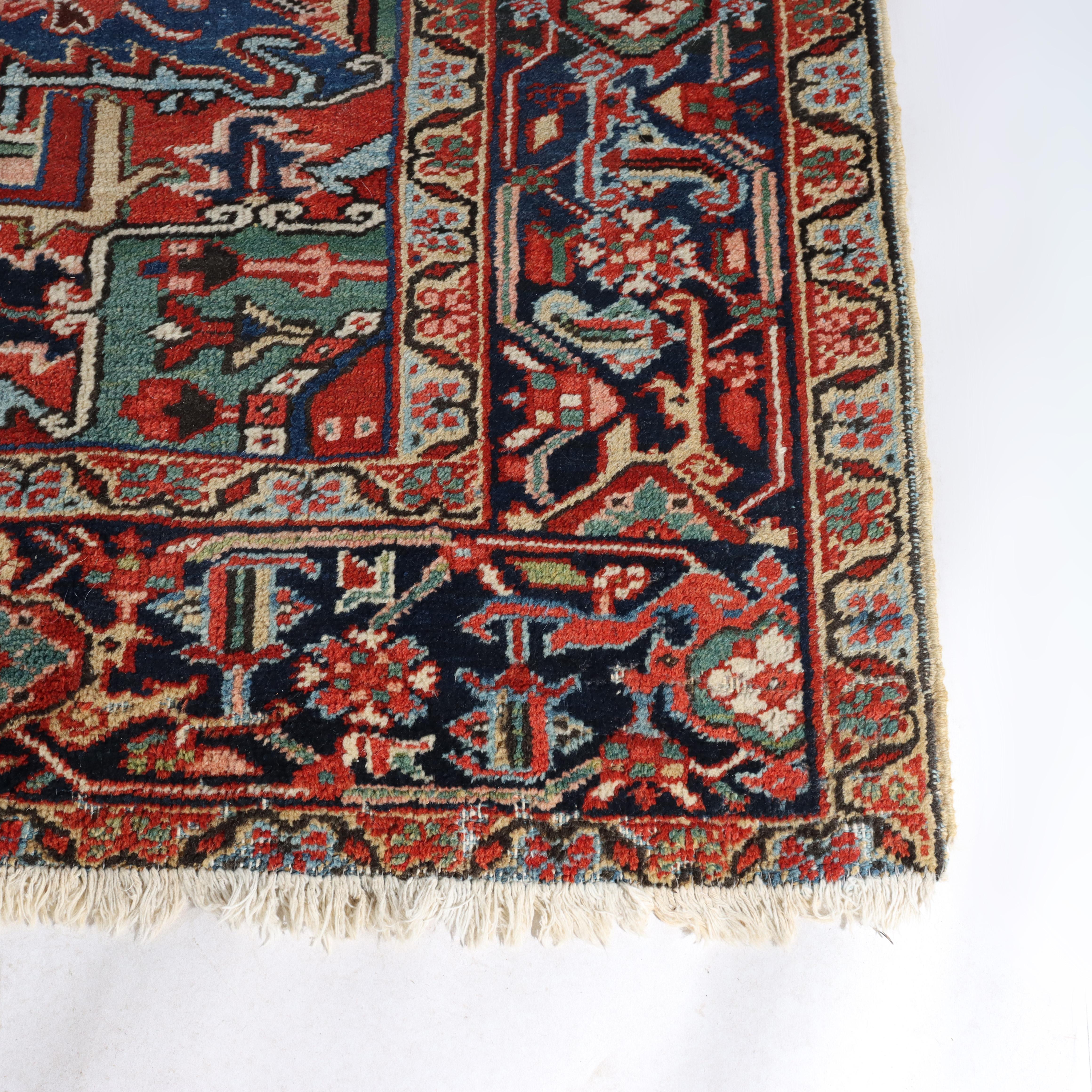 Laine Grand Tapis Oriental Persan Heriz ancien non signé C1920 en vente