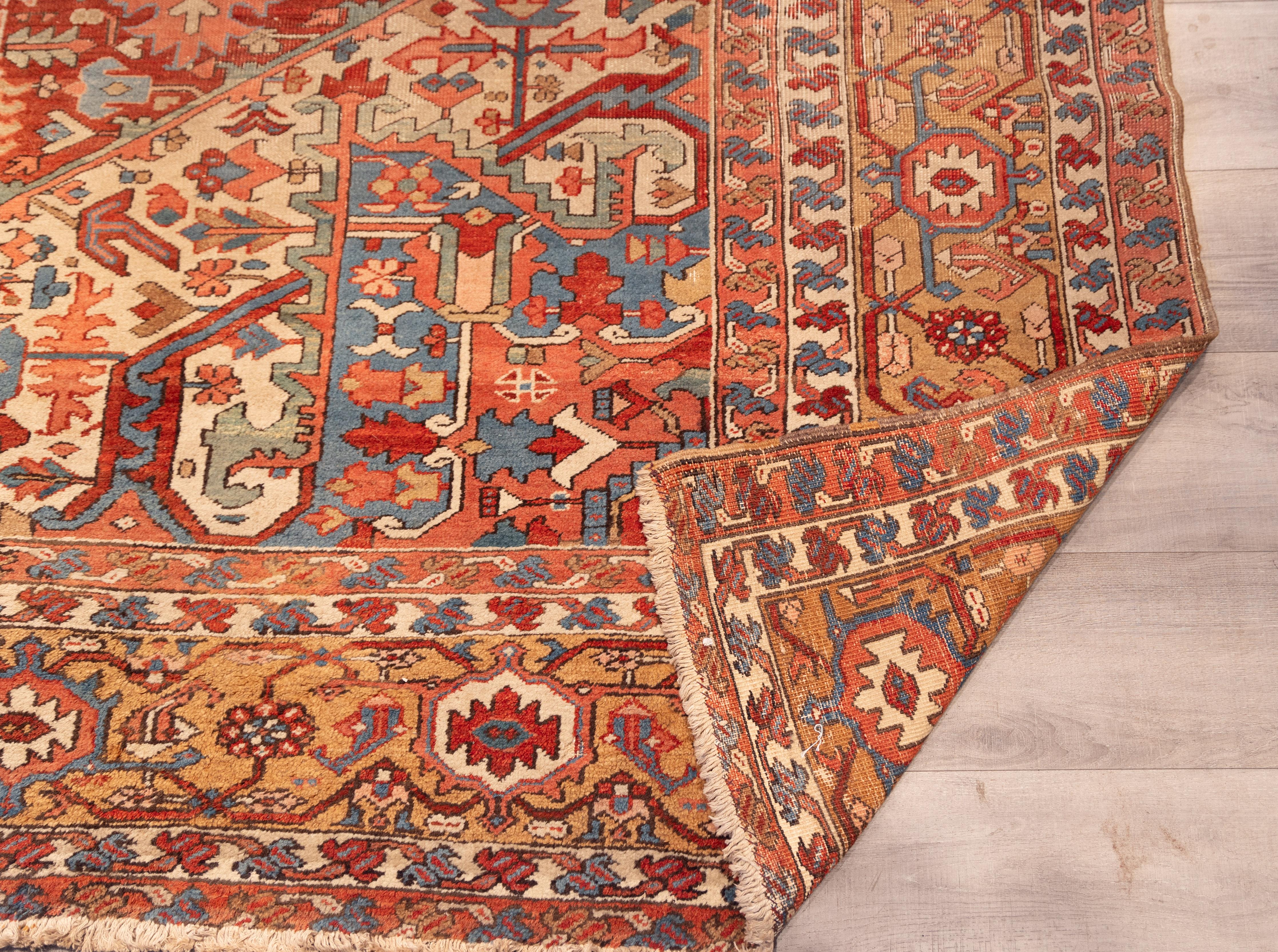 Persian Large antique heriz room early 20th cent. For Sale