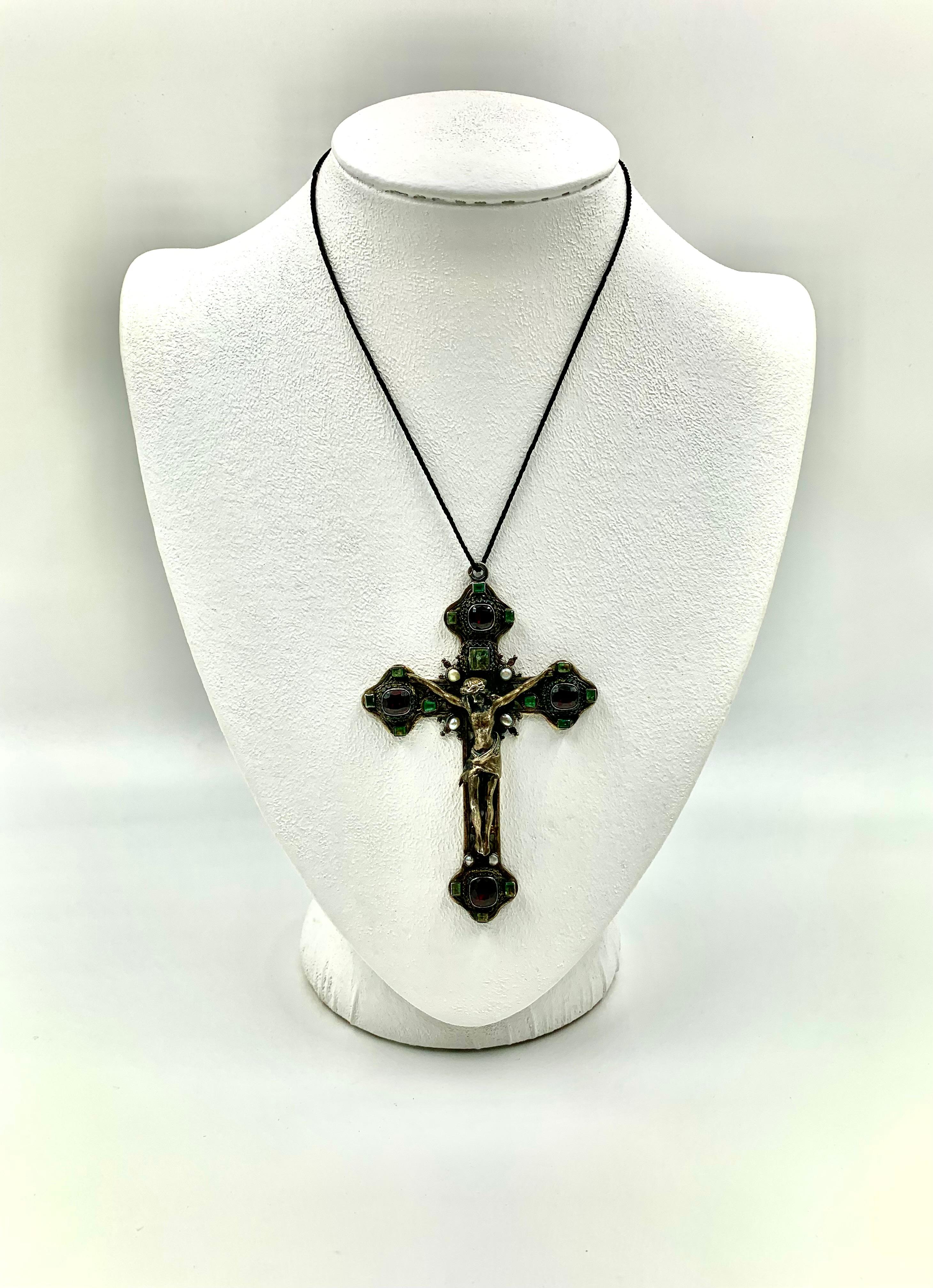 Large Antique High Renaissance Style Emerald Natural Pearl Garnet Silver Cross For Sale 5