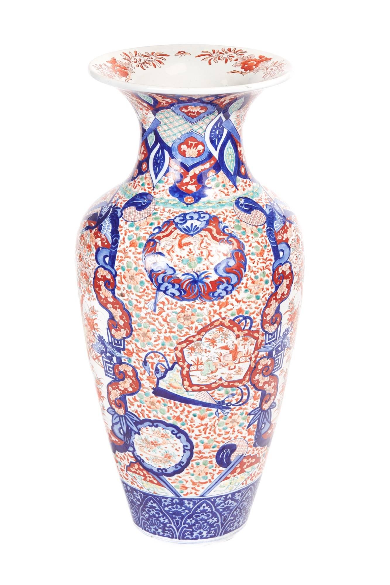 19th Century Large Antique Imari Porcelain Vase For Sale