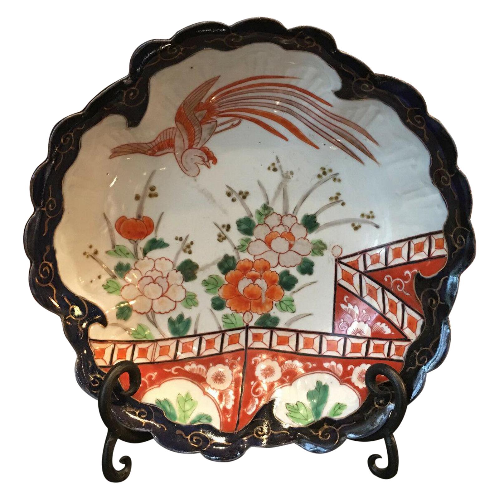 Bol festonné Imari en céramique japonaise et porcelaine peint à la main du 19ème siècle