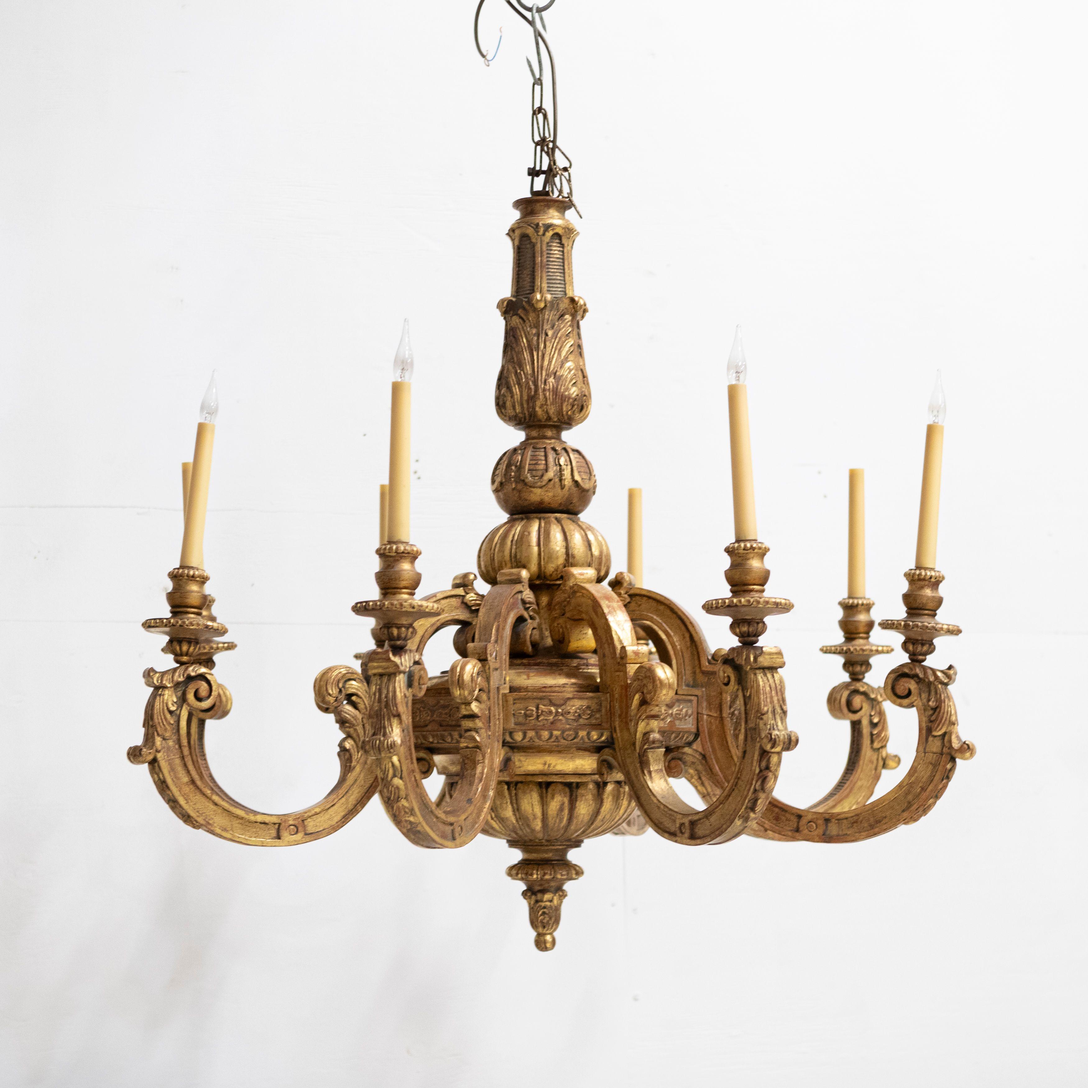 Large Antique Italian Giltwood 19th Century 8 Arm Chandelier For Sale 10
