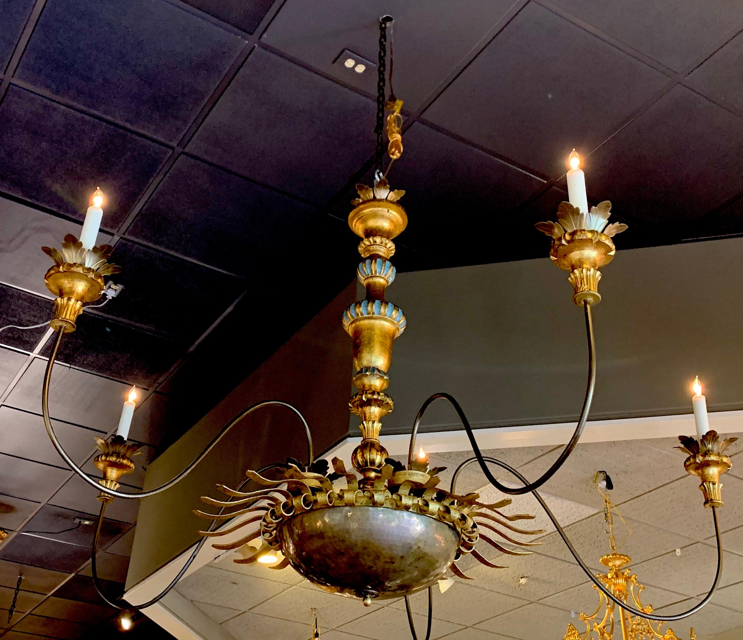 Neoclassical Large Antique Italian Giltwood and Bronze Sunburst Six-Light Chandelier For Sale