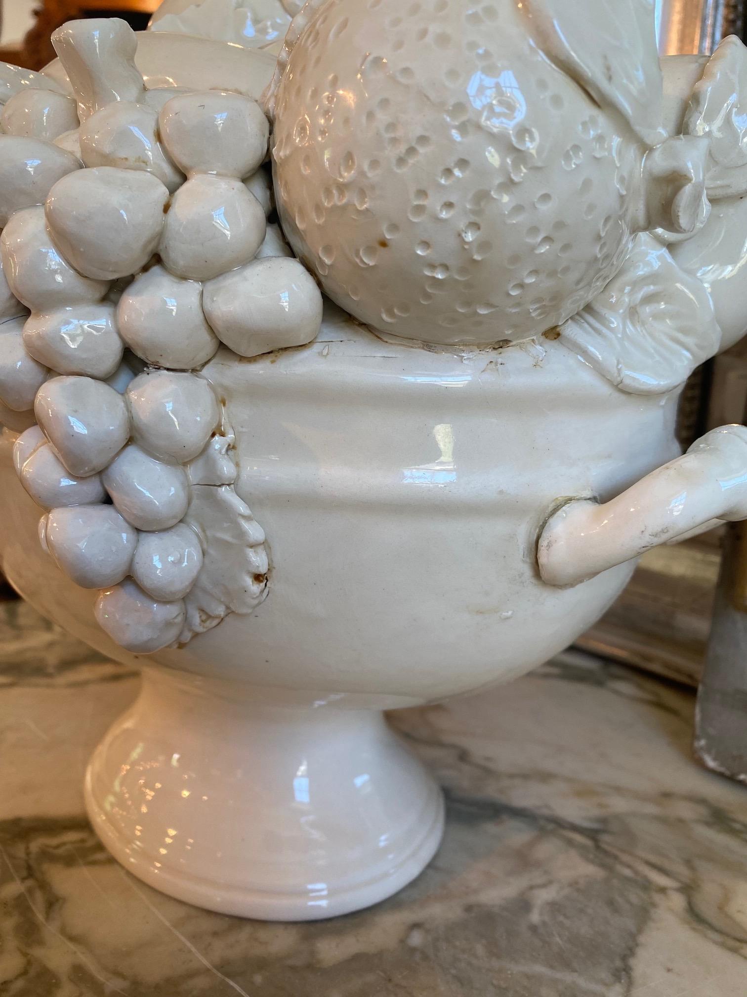 Large Antique Italian White Porcelain Cornucopia Fruit Bowl Centerpiece For Sale 5