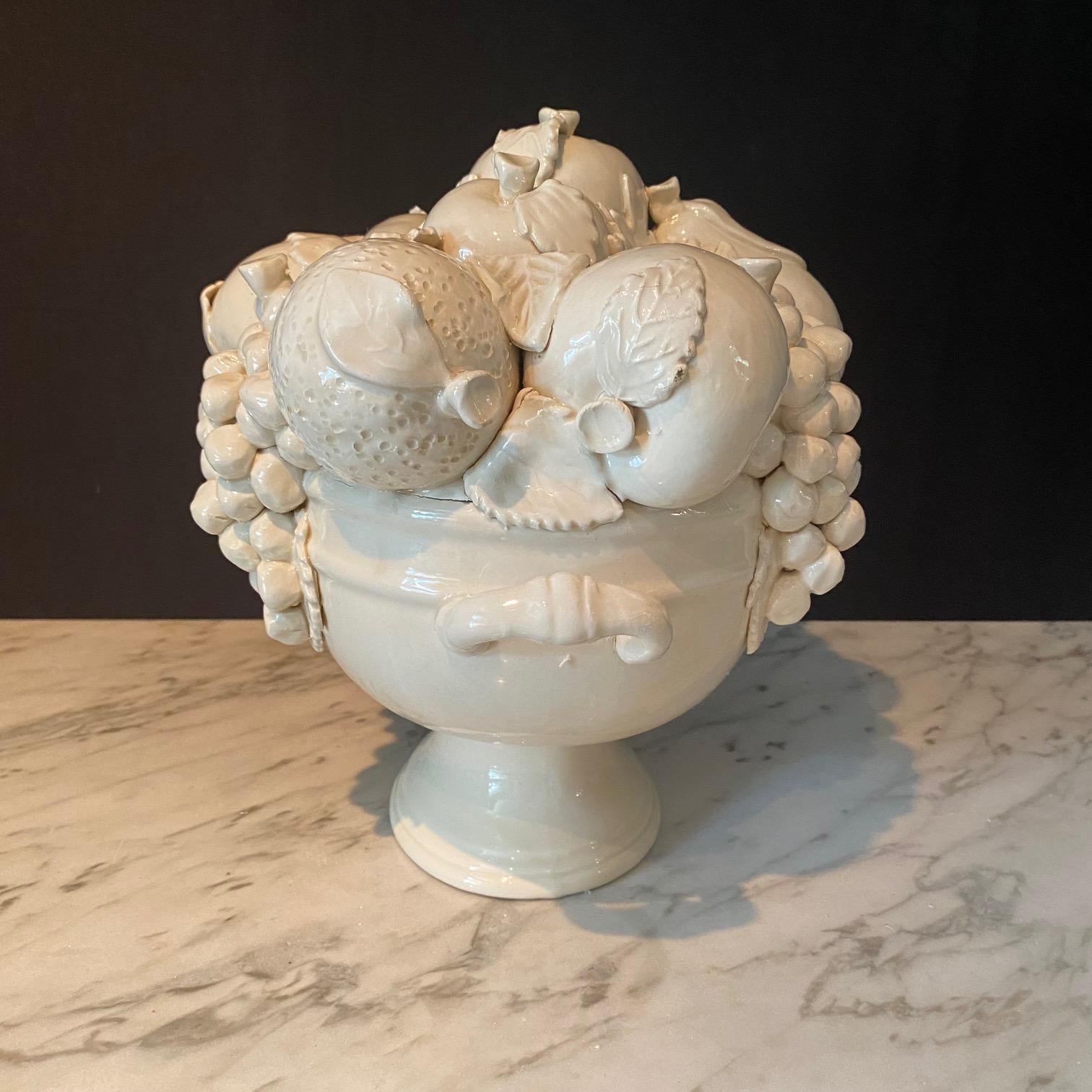 Early 20th Century Large Antique Italian White Porcelain Cornucopia Fruit Bowl Centerpiece For Sale