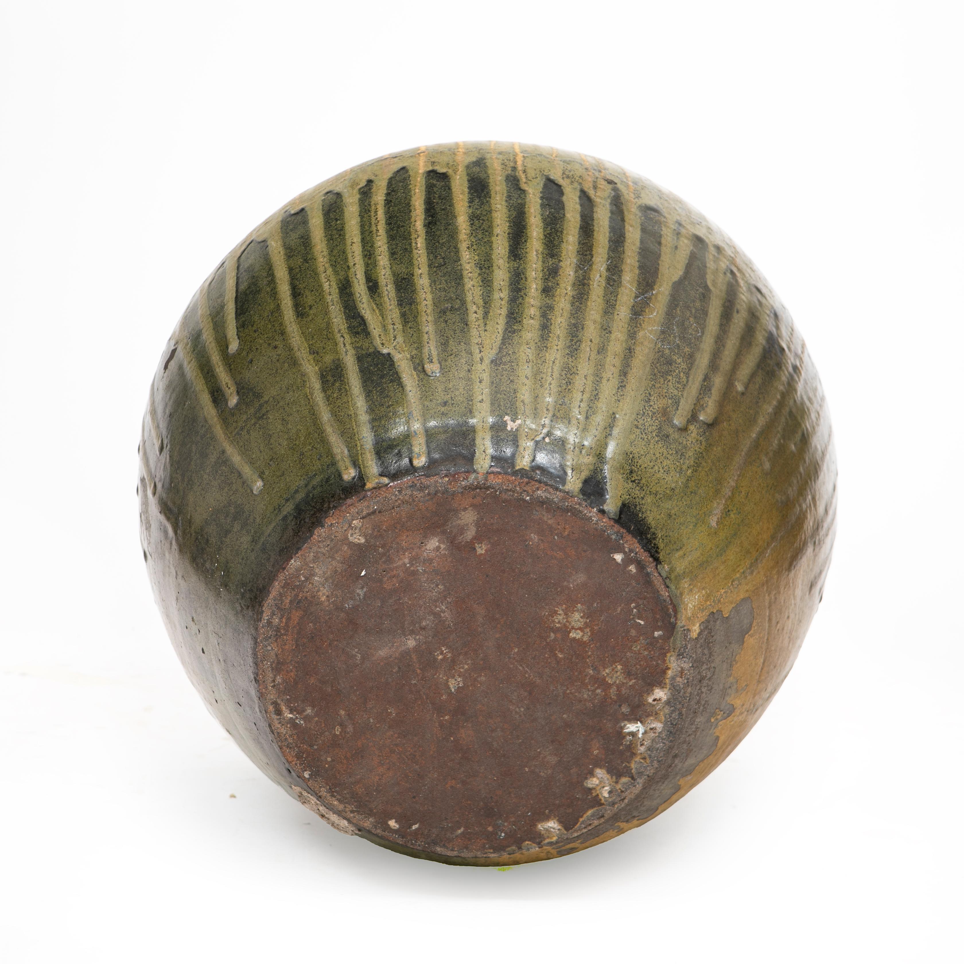 Large Antique Japanese 19th Century Drip Glazed Jar For Sale 1