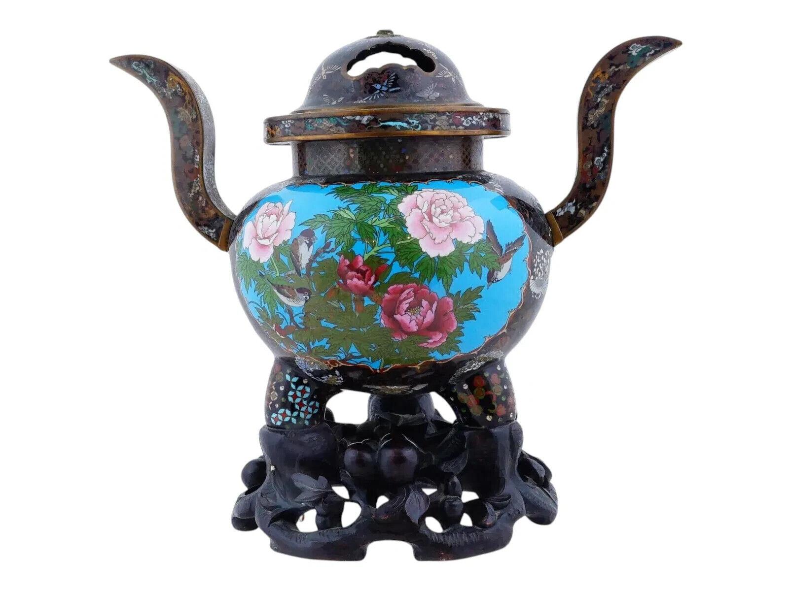 Large Antique Japanese Cloisonne Enamel Censer Koro W Stand Attributed To GOTO In Good Condition For Sale In New York, NY