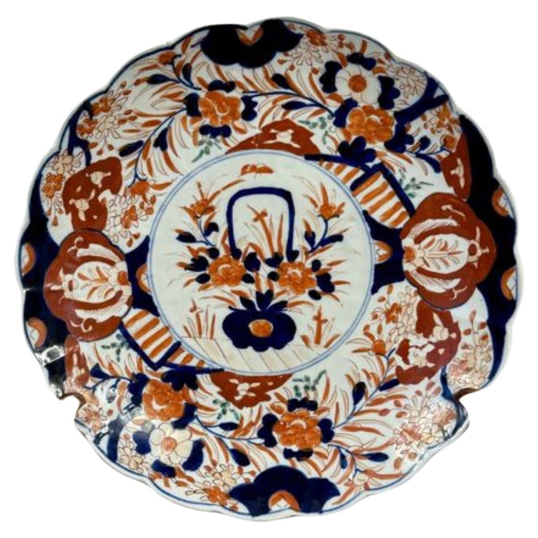 Large antique Japanese imari plate  For Sale