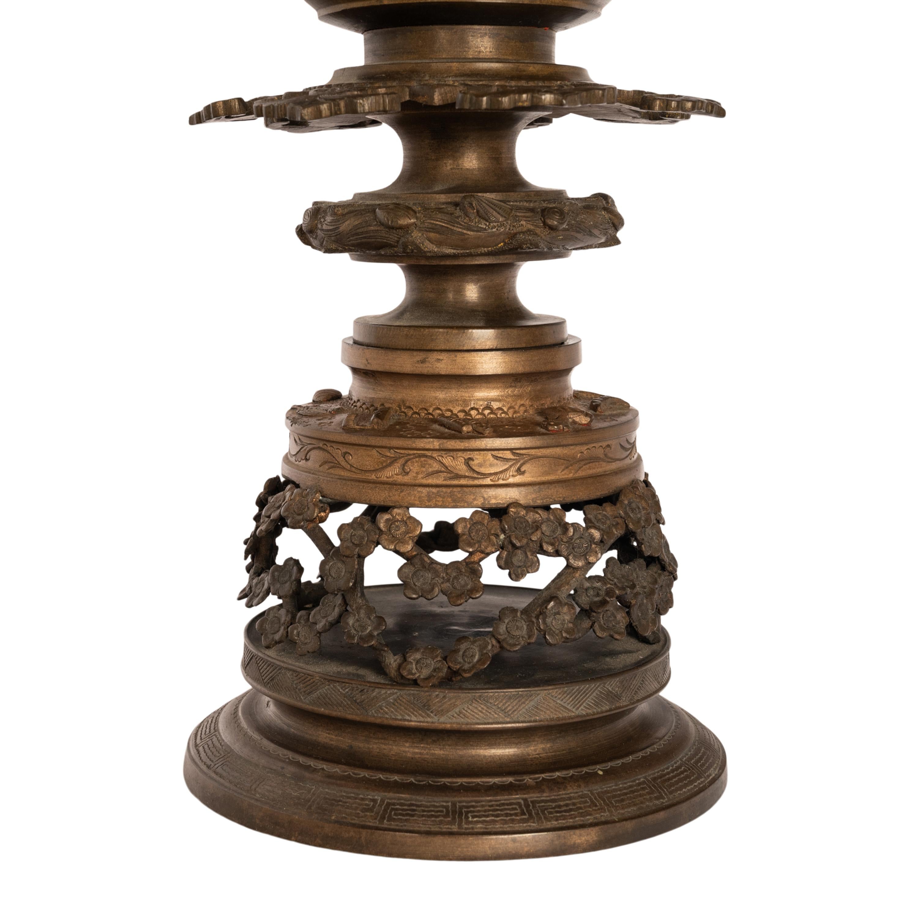 Large Antique Japanese Meiji Bronze Koro Censer insense Burner Urn Eagle & Snake 9