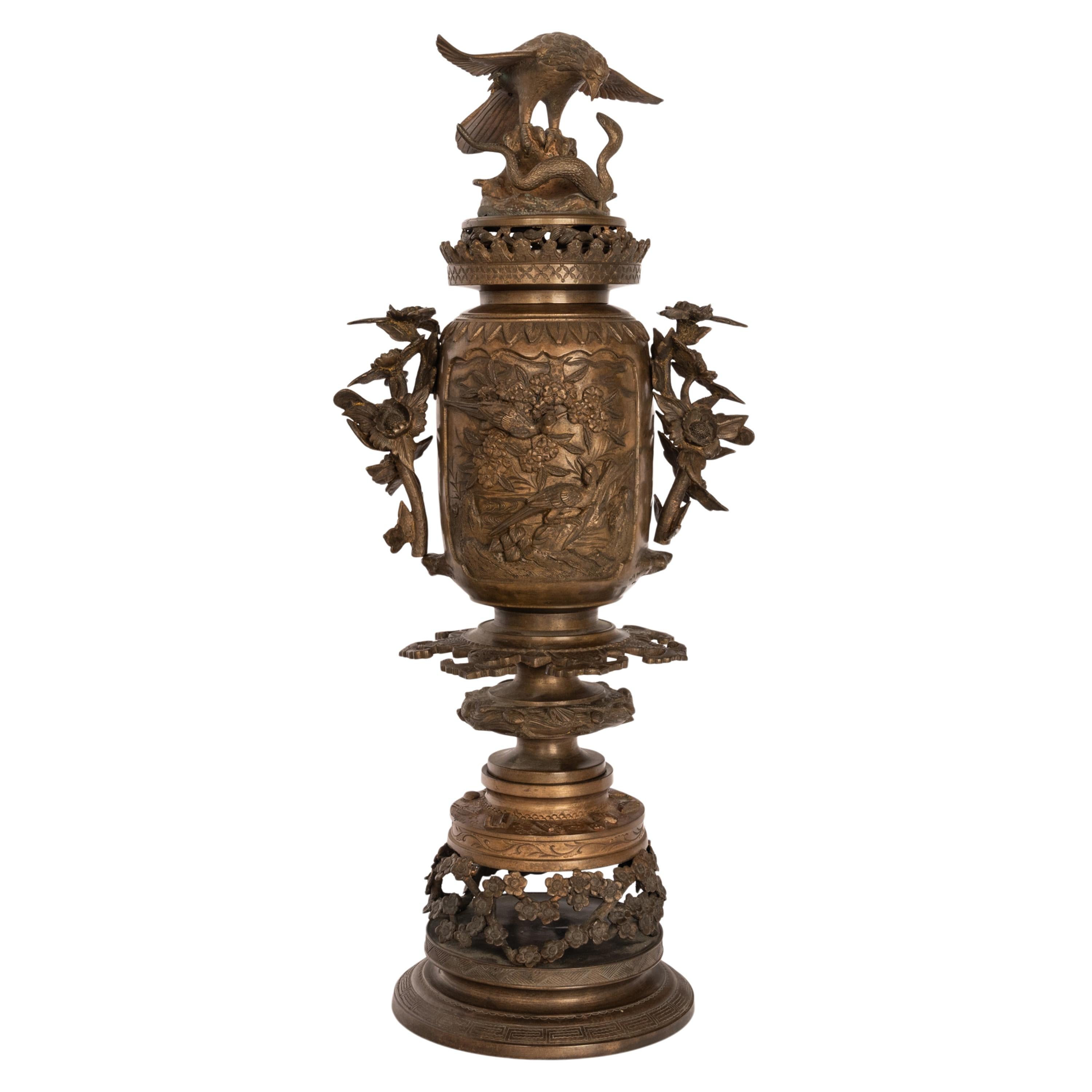 Large Antique Japanese Meiji Bronze Koro Censer insense Burner Urn Eagle & Snake 4