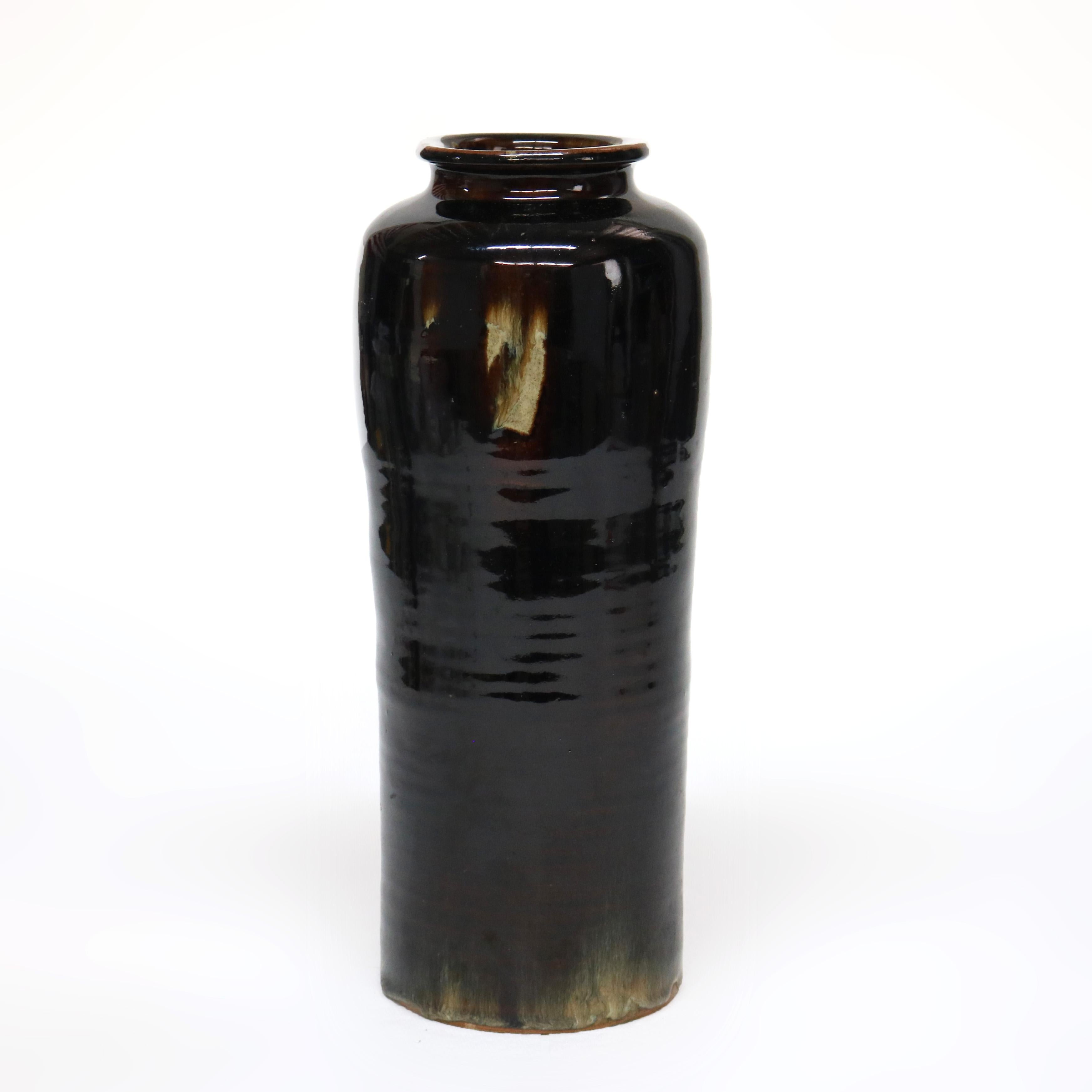 Grand vase ancien japonais Meiji en poterie émaillée œil de tigre, signé, C1910

Mesures - 13 5/8