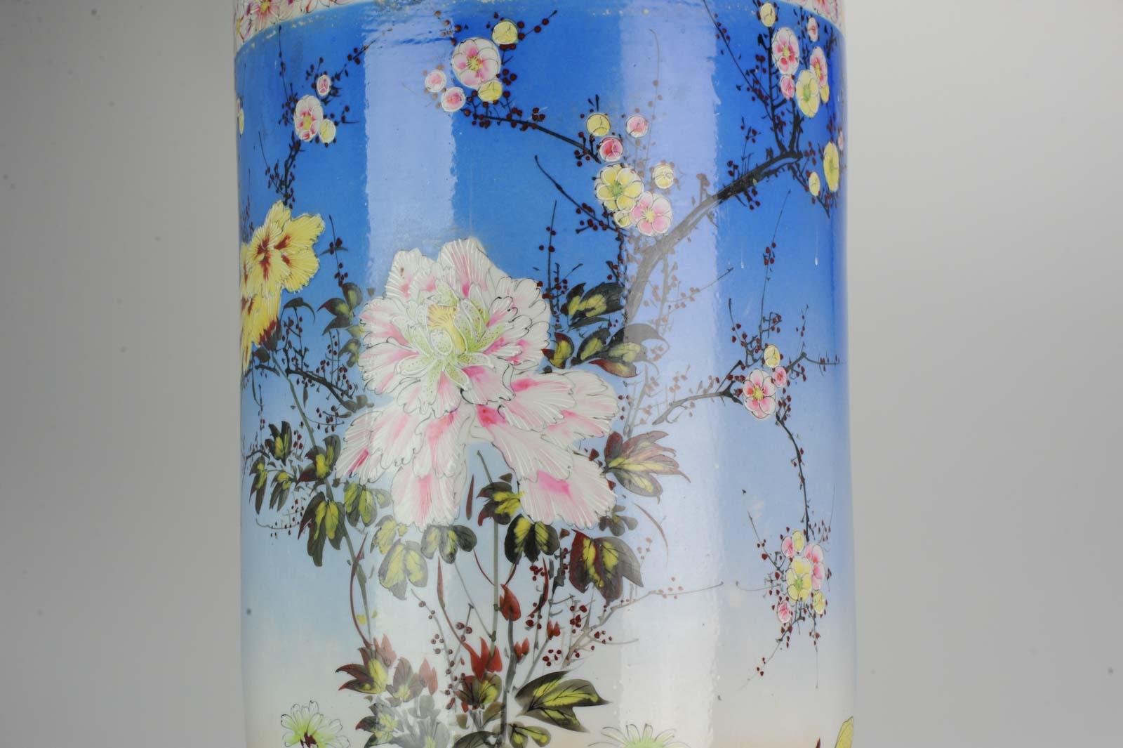 Large Antique Japanese Porcelain 20th Century Hat Stand Vase with Flowers Marked For Sale 7