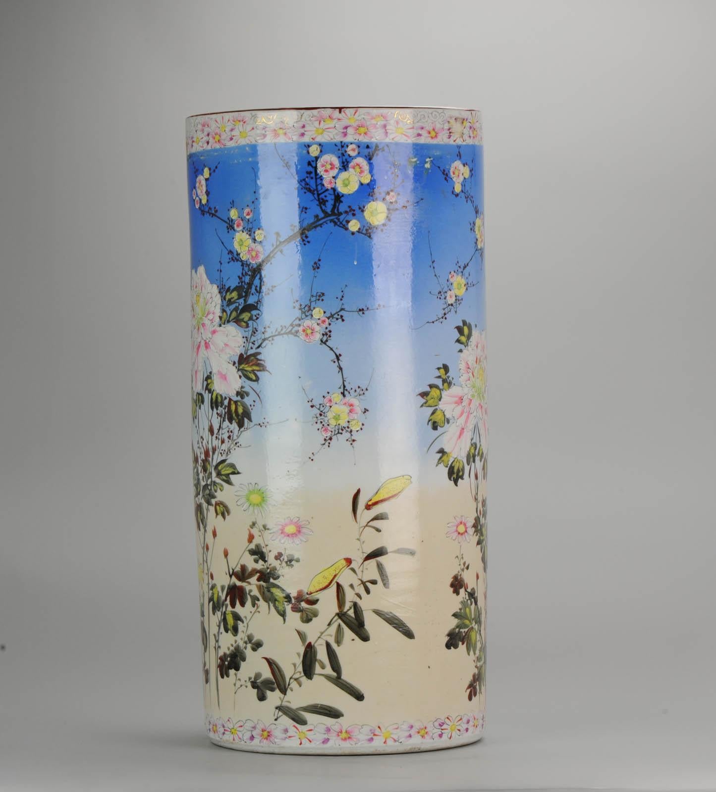 Large Antique Japanese Porcelain 20th Century Hat Stand Vase with Flowers Marked For Sale 2
